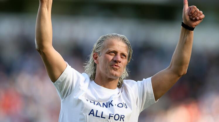 Hakan Çalhanoğlu Tugay Kerimoğlu'nu geride bıraktı! Tugay Kerimoğlu kaç yaşında, nereli, hangi takımlı? - 4. Resim