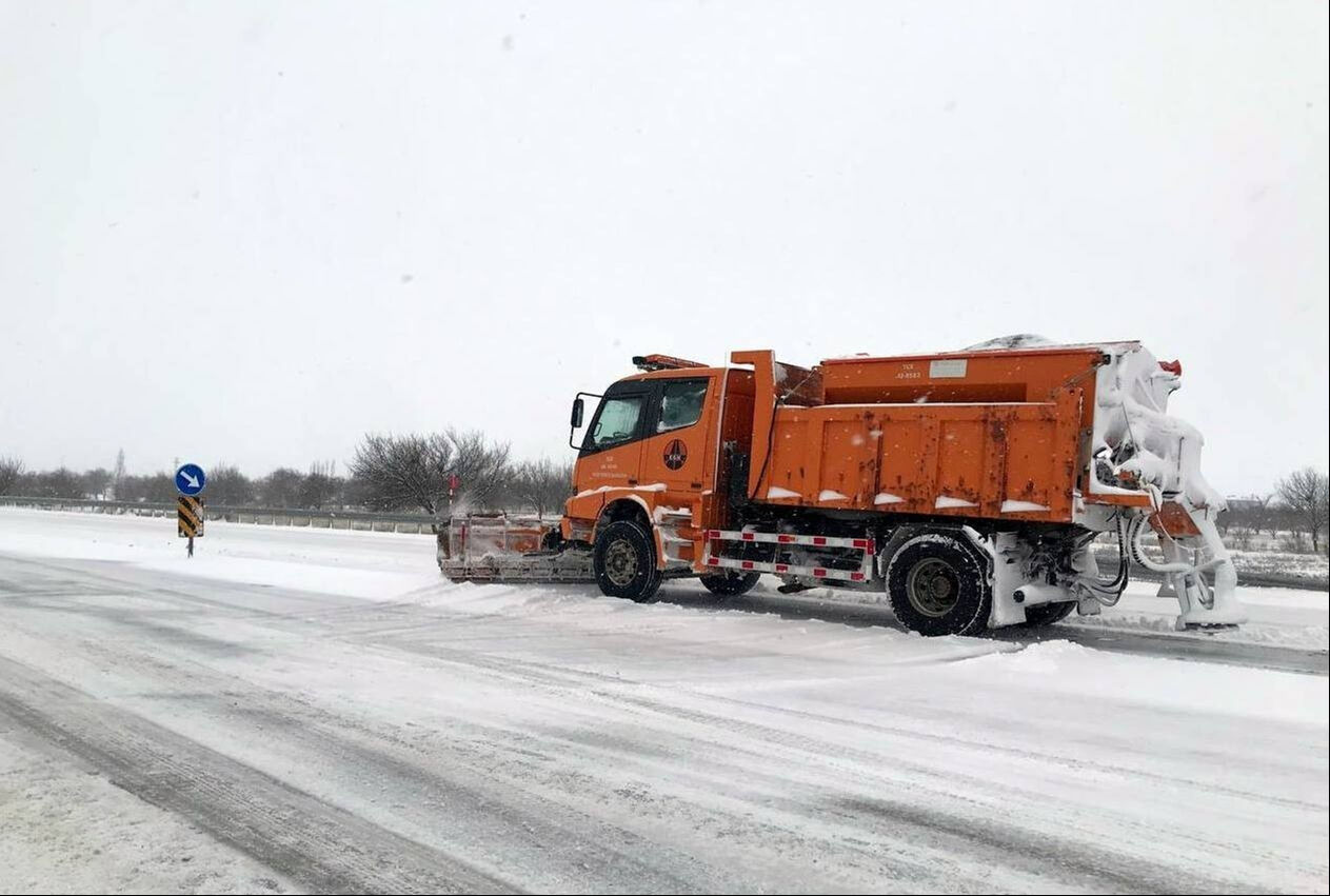Kar lapa lapa yağdı, iller beyaza büründü! Meteoroloji'den yeni açıklama var - 2. Resim