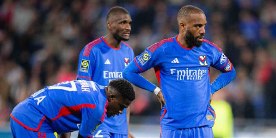 Lyon küme düştü mü? Fransa Futbol Federasyonu transfer yasağı getirdi! - 4. Resim