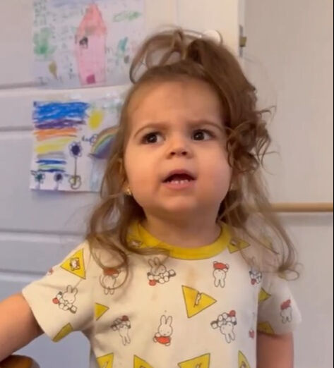 'My arkadaş here' Sophia Vera  20 saniyelik videoyla kalpleri kazandı - 3. Resim