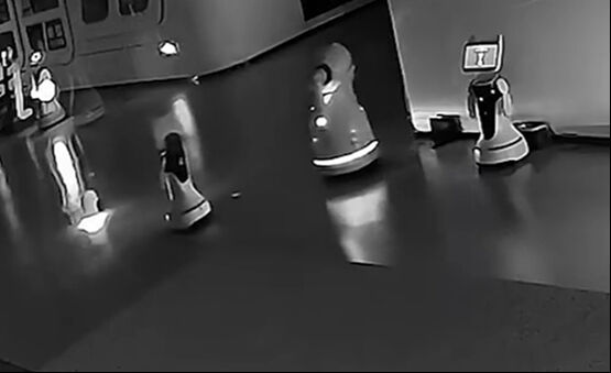 Çin'de bir robot diğer robotları ikna edip kaçış başlattı! Robot firarı dünya basınında gündem oldu - 3. Resim