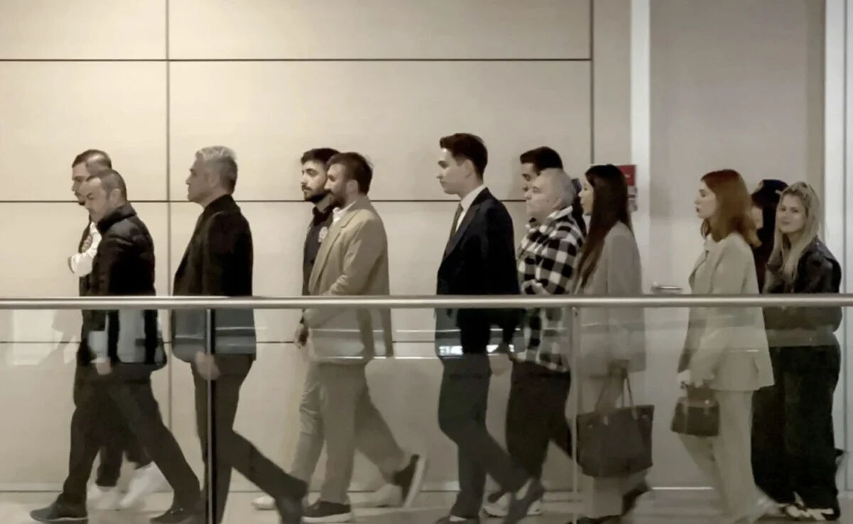 Ev hapsi verilen Mehmet Ali Erbil'in nasıl geçindiği ortaya çıktı! - 2. Resim