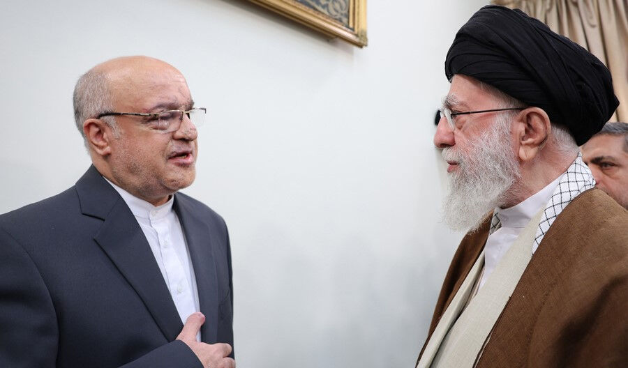 Komada olduğu iddia ediliyordu! Hamaney ortaya çıktı - 1. Resim