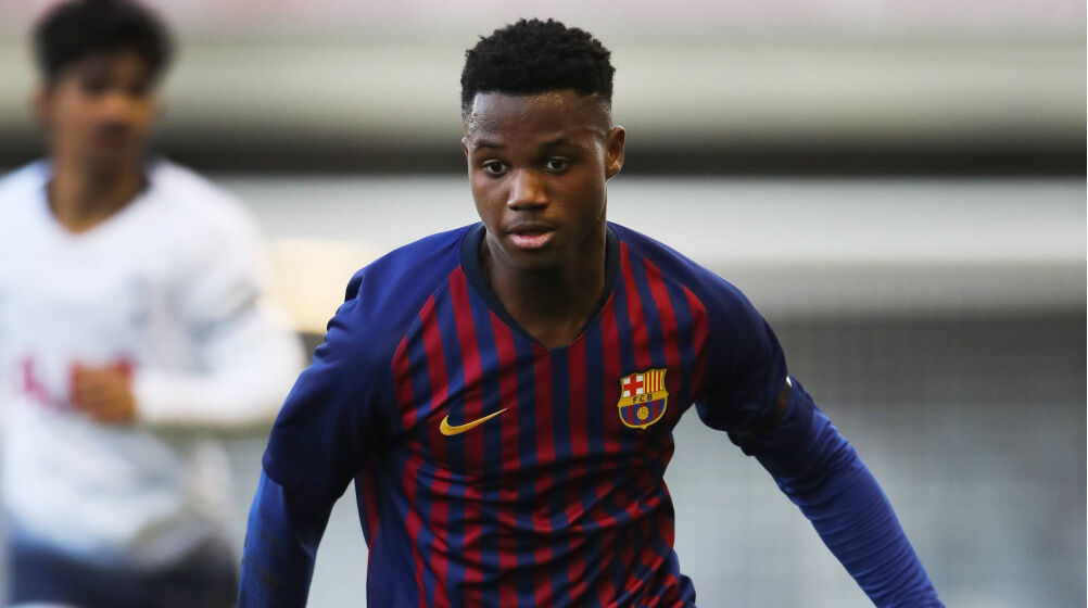 Mourinho Barcelona'nın yıldızı için kararını verdi! Ansu Fati Fenerbahçe'ye imza atacak mı? Mourinho Barcelona'nın yıldızı için kararını verdi! Ansu Fati Fenerbahçe'ye imza atacak mı? - 5. Resim