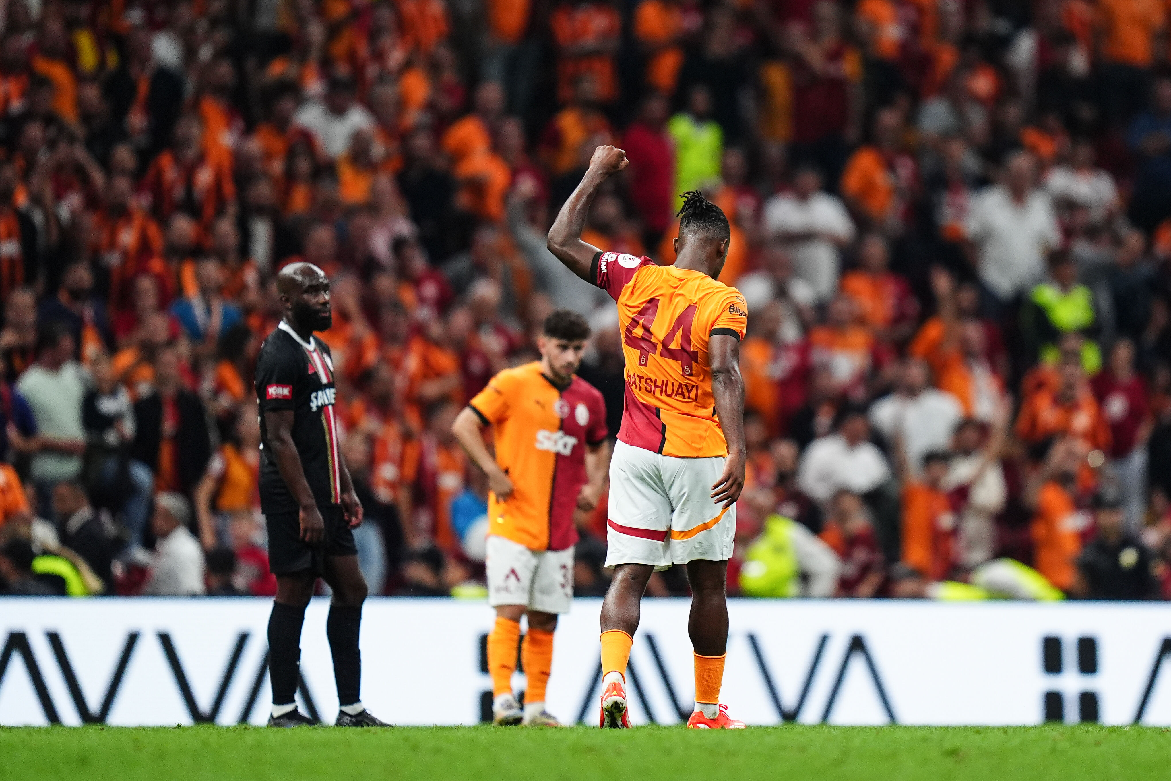 Okan Buruk ilk kez bu kadar net açıkladı! Galatasaray Osimhen'in bonservisini alacak mı? Okan Buruk ilk kez bu kadar net açıkladı! Galatasaray Osimhen'in bonservisini alacak mı? - 7. Resim