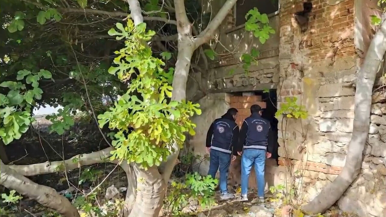 Türkiye'ye kaçak yollarla göçmen sokanlara operasyon! Tek tek yakalandılar - 2. Resim