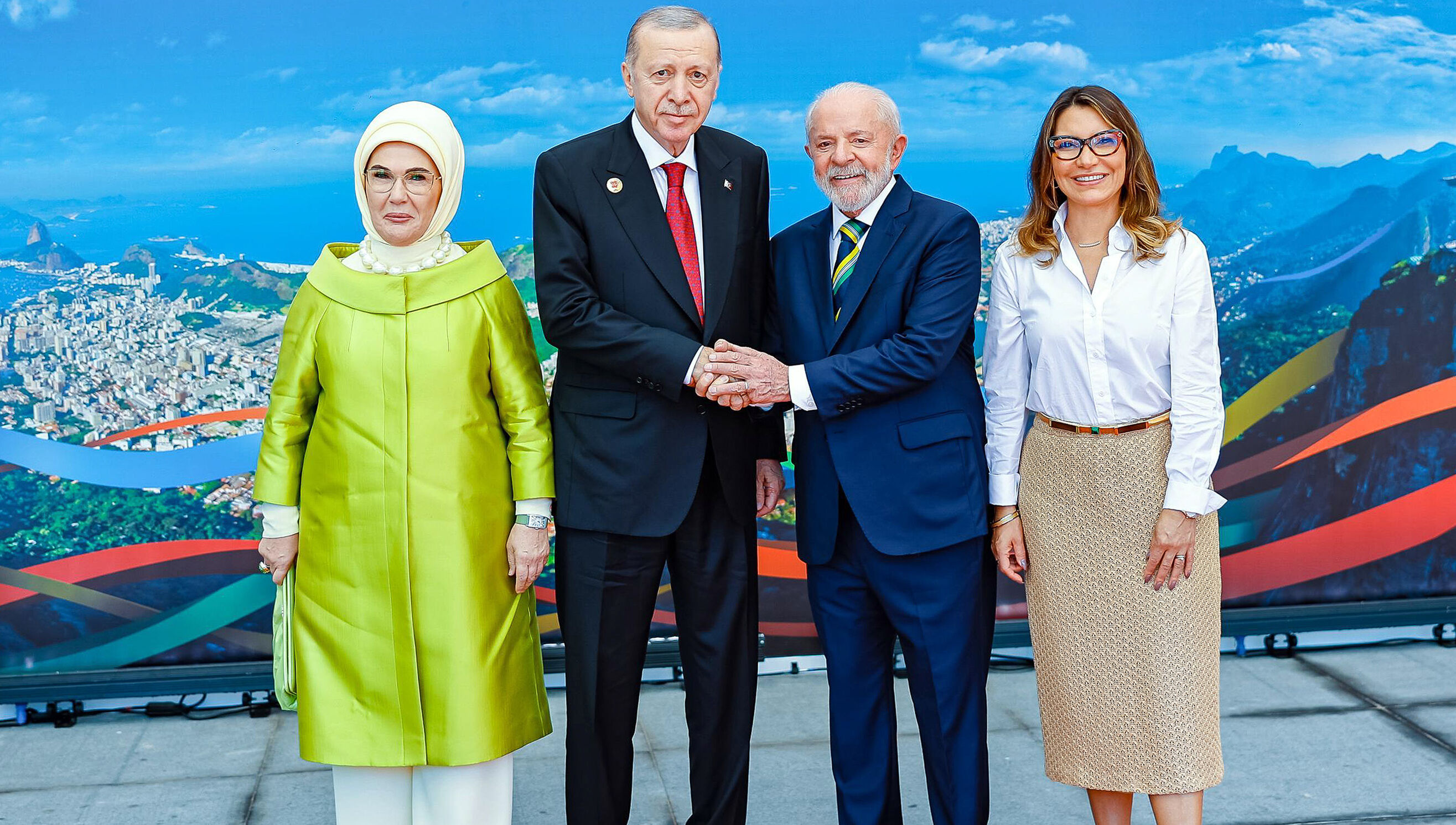 Cumhurbaşkanı Erdoğan'dan Brezilya çıkarması! Görüştüğü isimle ABD'ye resmen mesaj verdi Cumhurbaşkanı Erdoğan'dan Brezilya çıkarması! Görüştüğü isimle ABD'ye resmen mesaj verdi - 2. Resim