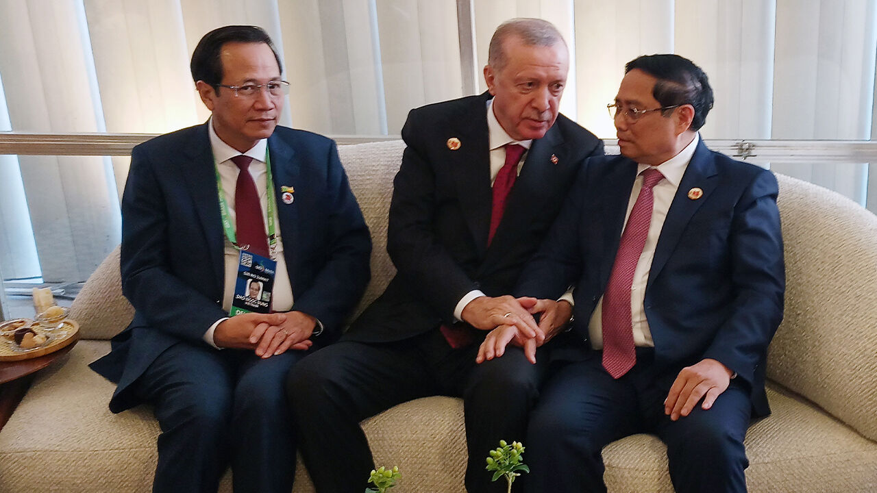 Cumhurbaşkanı Erdoğan'dan Brezilya çıkarması! Görüştüğü isimle ABD'ye resmen mesaj verdi Cumhurbaşkanı Erdoğan'dan Brezilya çıkarması! Görüştüğü isimle ABD'ye resmen mesaj verdi - 5. Resim