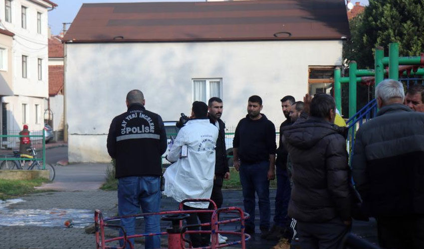 Denizli’de korkunç olay! Çocuk parkında ceset bulundu, şüpheli ölümde acı detay… - 2. Resim