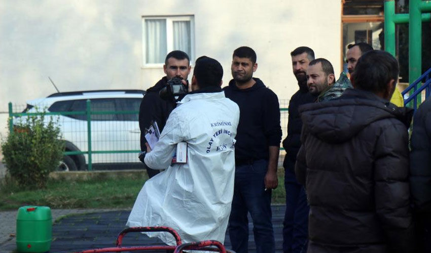 Denizli’de korkunç olay! Çocuk parkında ceset bulundu, şüpheli ölümde acı detay… - 1. Resim