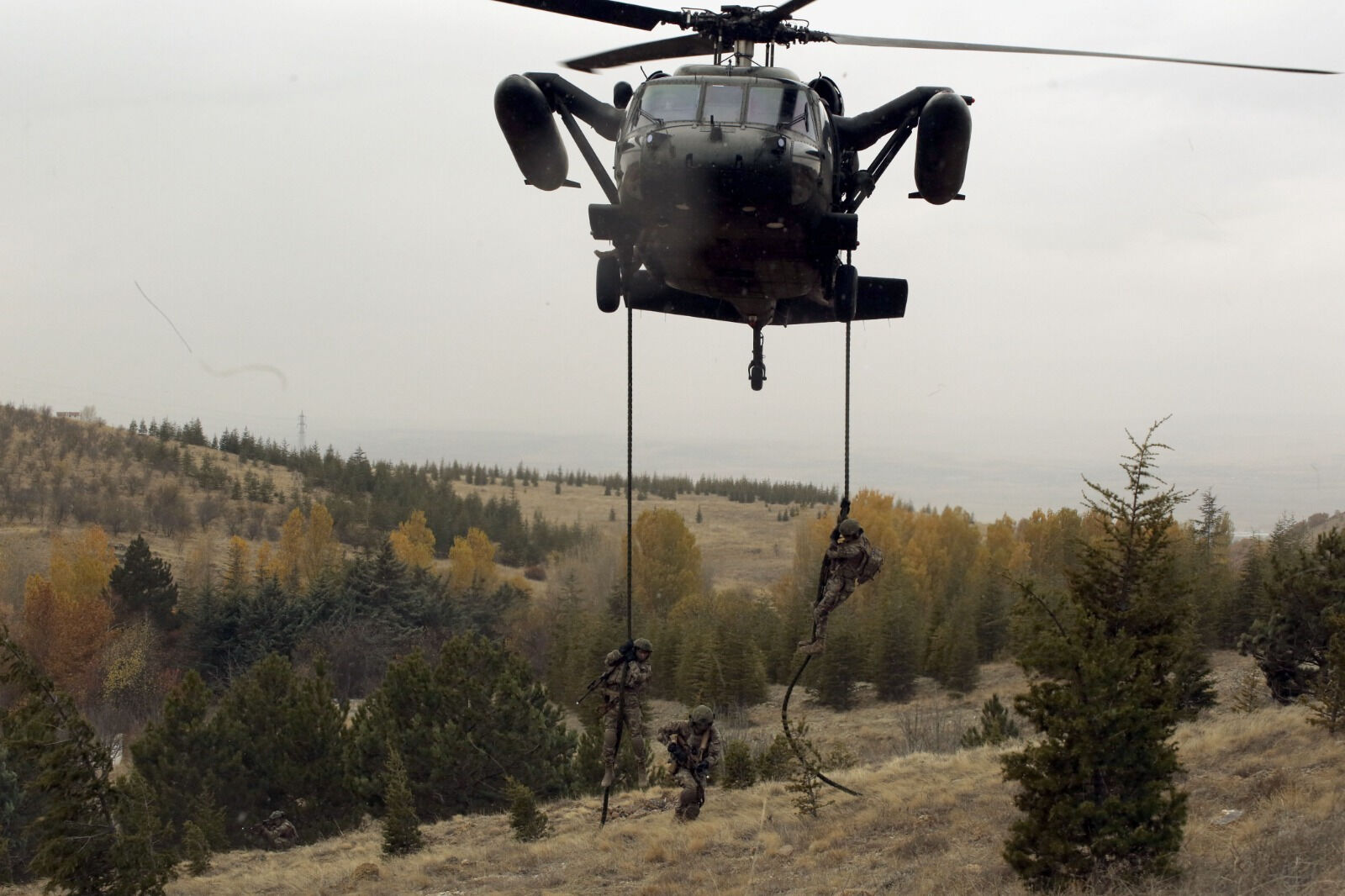 Gönüllü kahramanlar! Bordo Bereliler kapılarını gazetemize açtı - 2. Resim