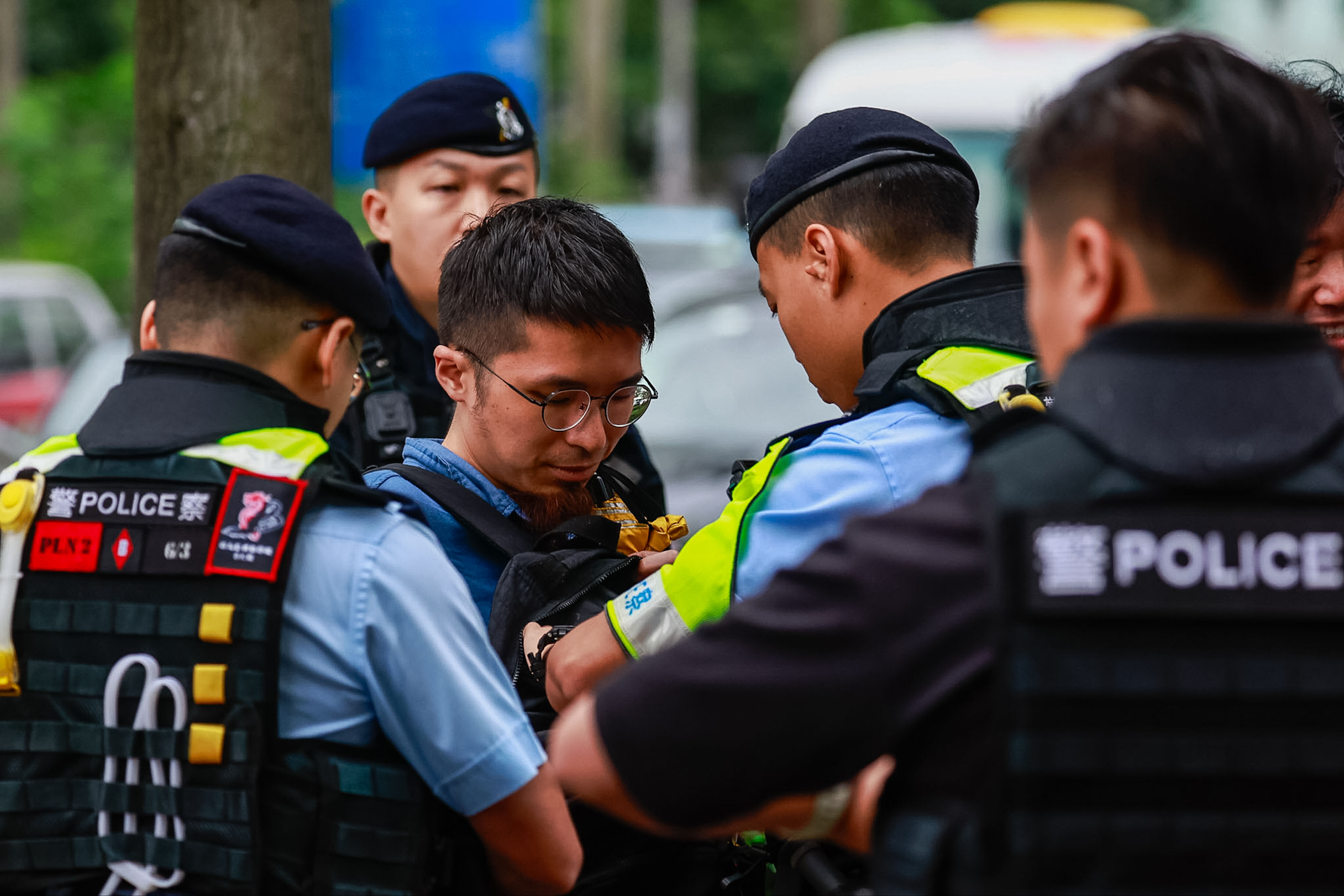 Hong Kong'da 45 muhalif tutuklandı! Hükümeti devirmeye teşebbüsten yargılanacaklar Hong Kong'da 45 muhalif tutuklandı! Hükümeti devirmeye teşebbüsten yargılanacaklar - 2. Resim