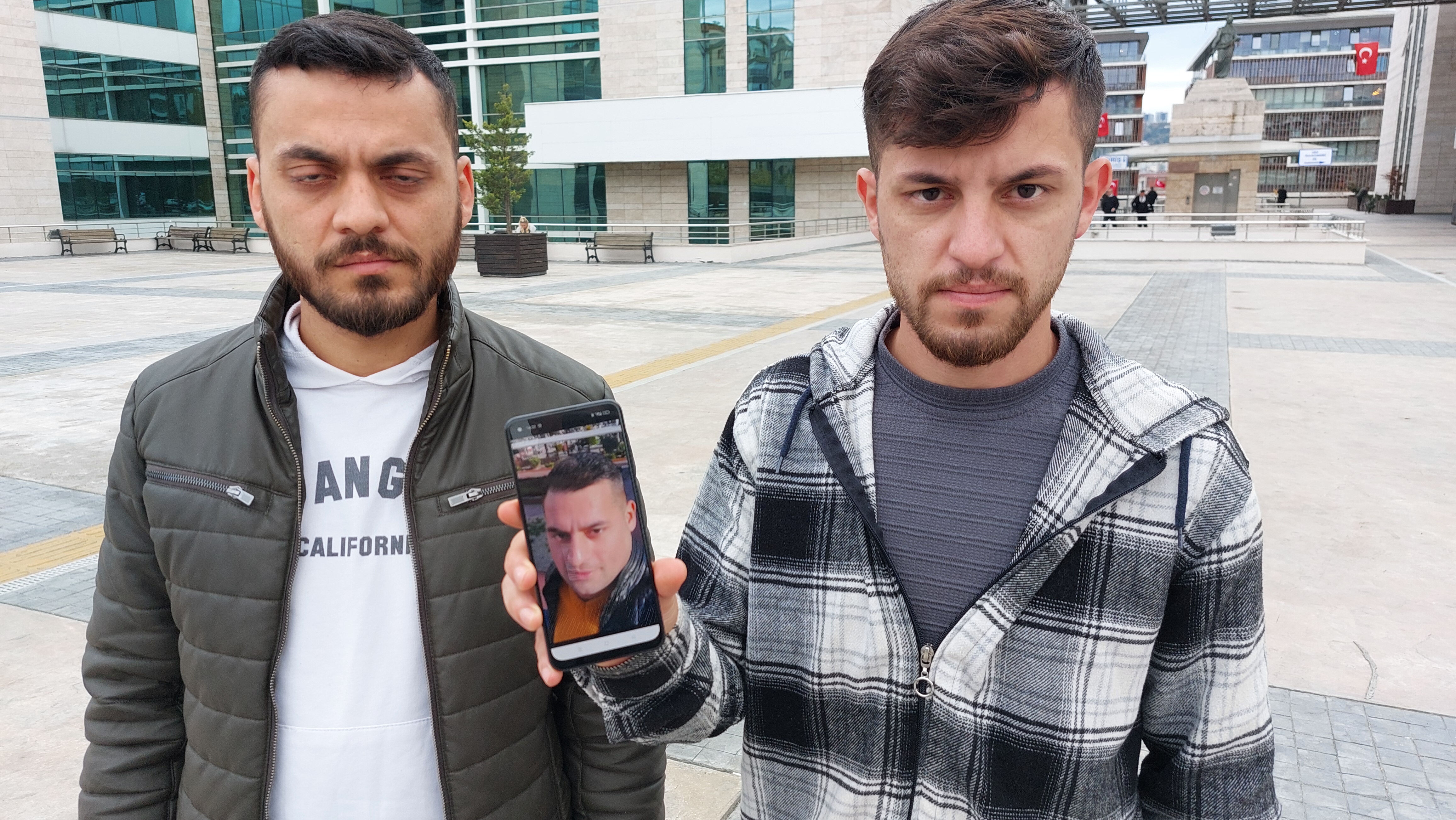 Pazara gitmek için çıktı, kayıplara karıştı! Ailesi Şener Dere’nin hayatından endişeli Pazara gitmek için çıktı, kayıplara karıştı! Ailesi Şener Dere’nin hayatından endişeli - 2. Resim