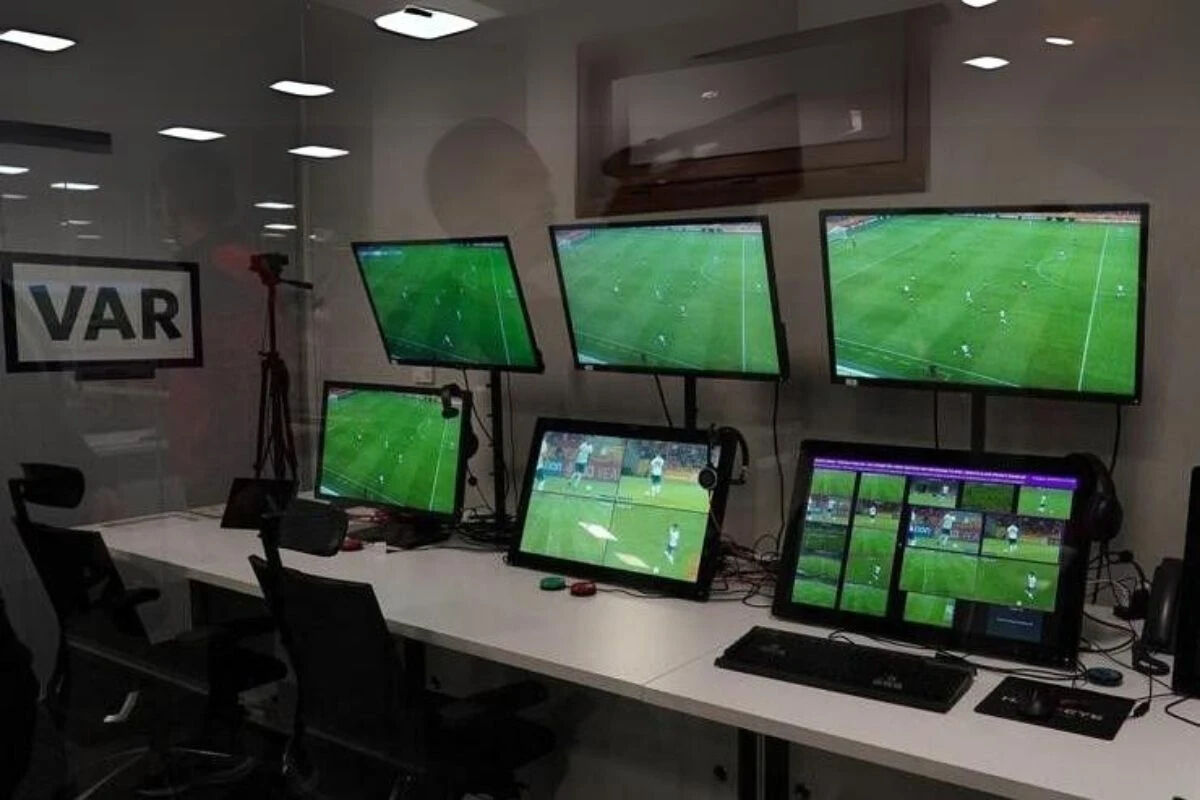 TFF yabancı VAR için harekete geçti! Beşiktaş-Fenerbahçe derbisiyle başlıyor - 3. Resim