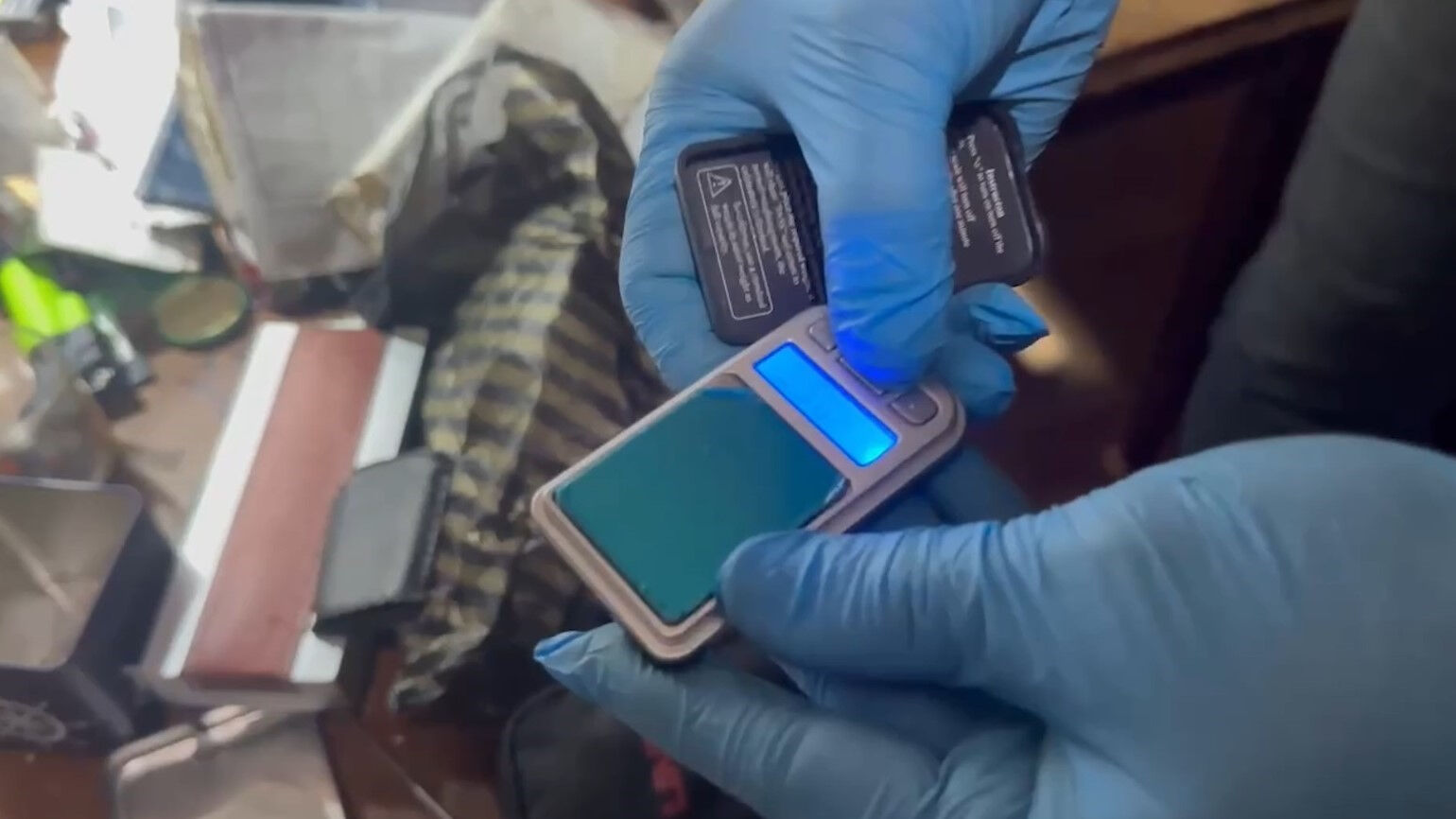 Turşu bidonundan çıkanlar görenleri şoke etti! Turşu bidonundan çıkanlar görenleri şoke etti! - 1. Resim