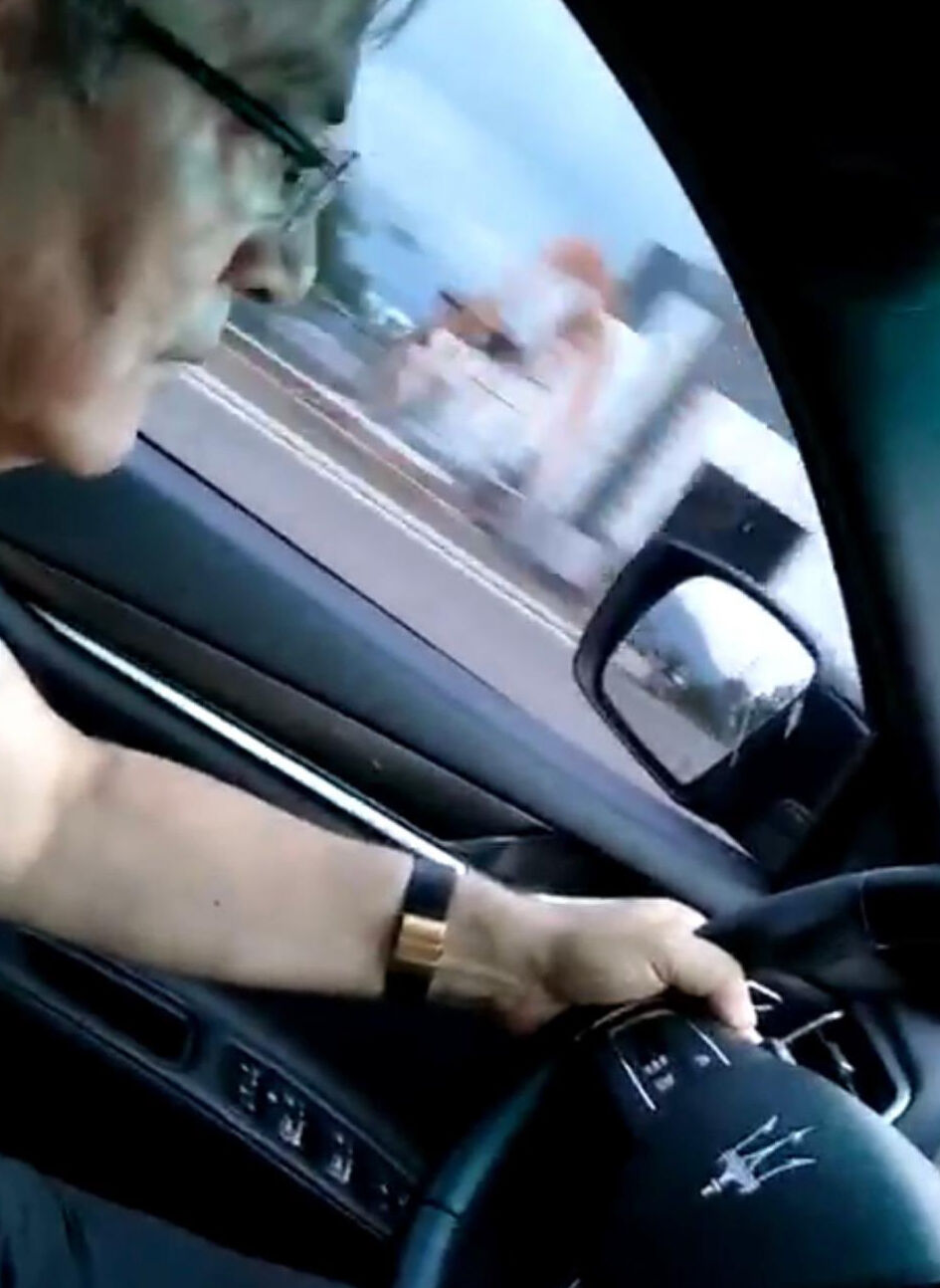 Yavuz Ağıralioğlu'nun kullandığı Maserati araç gündem oldu! Sahibi sürpriz isim çıktı Yavuz Ağıralioğlu'nun kullandığı Maserati araç gündem oldu! Sahibi sürpriz isim çıktı - 3. Resim