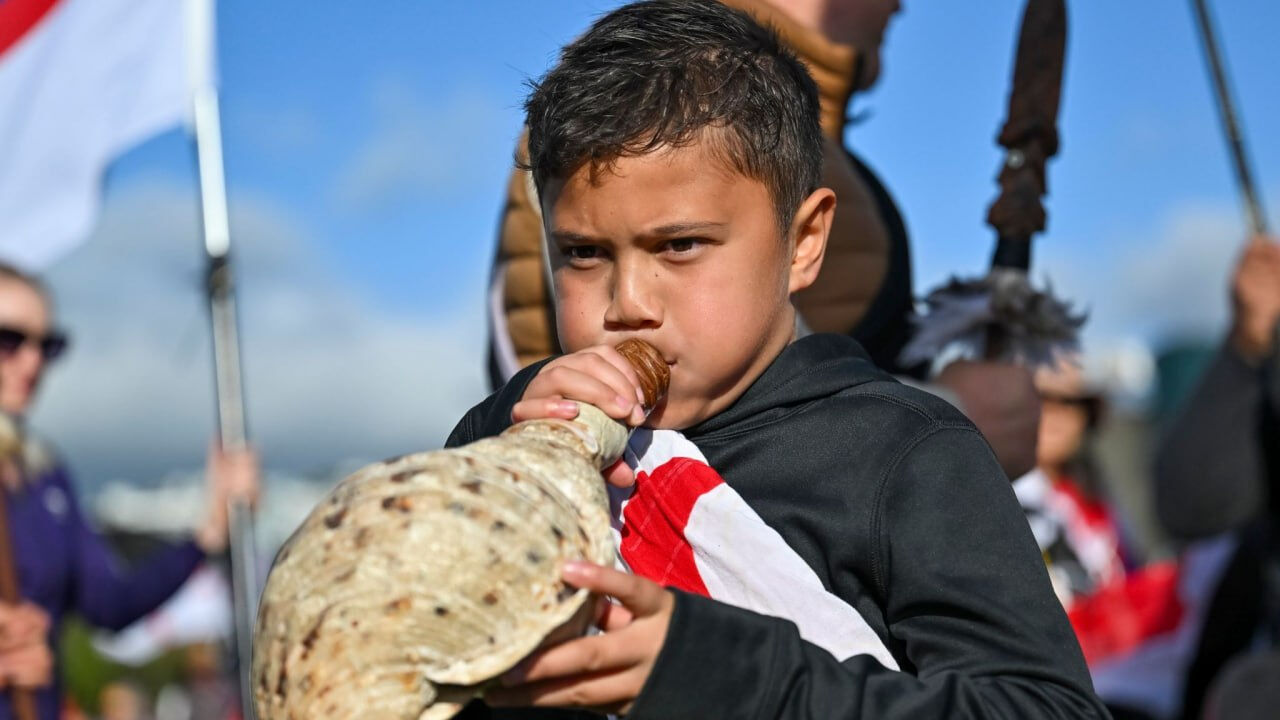 Yeni Zelanda'da 42 bin kişilik protesto: Waitangi Antlaşması'na tepkiler çığ gibi büyüyor Yeni Zelanda'da 42 bin kişilik protesto: Waitangi Antlaşması'na tepkiler çığ gibi büyüyor - 3. Resim