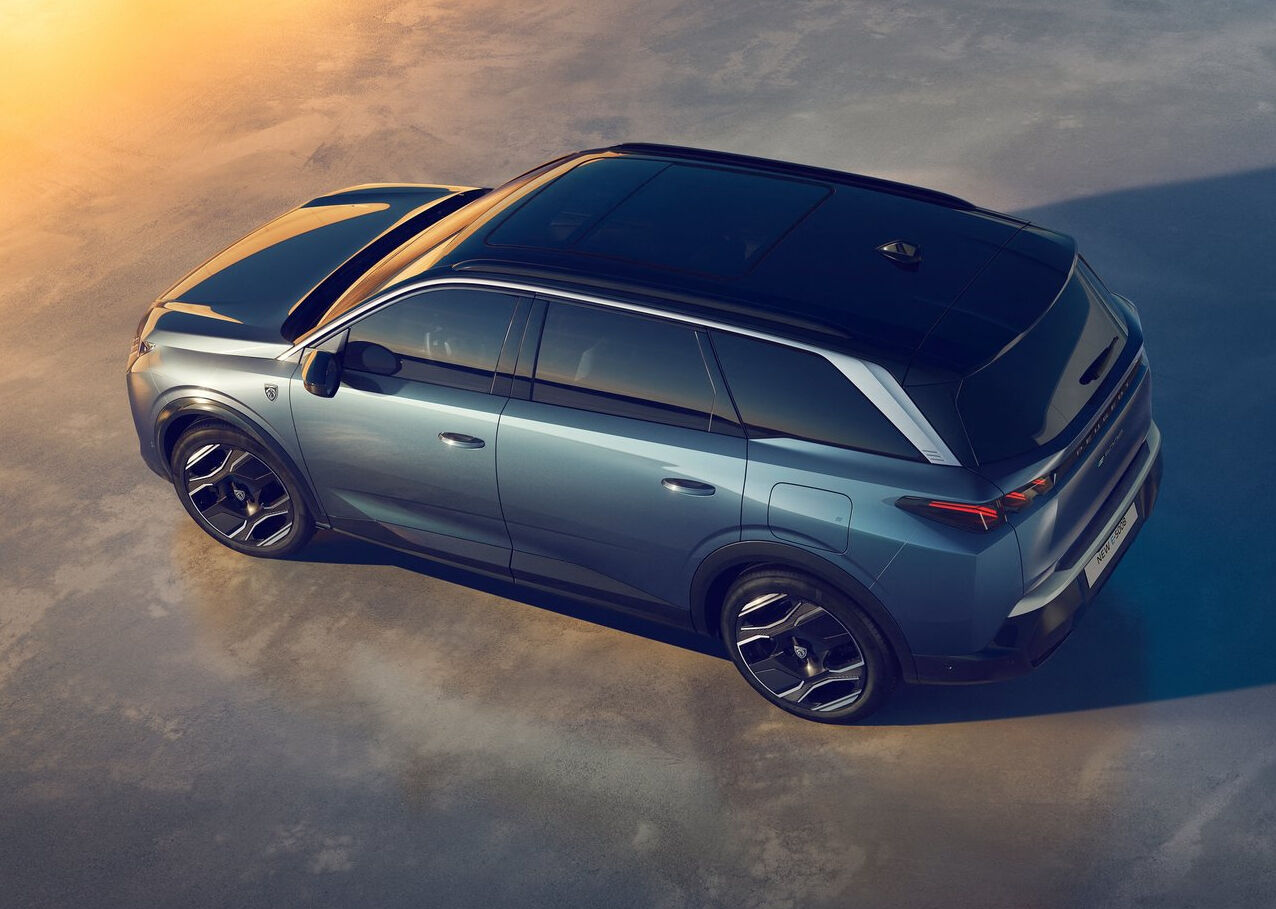 7 Koltuklu yeni Peugeot 5008 Türkiye’de satışa çıktı! Fiyatı 2,5 milyon TL'den başlıyor 7 Koltuklu yeni Peugeot 5008 Türkiye’de satışa çıktı! Fiyatı 2,5 milyon TL'den başlıyor - 3. Resim
