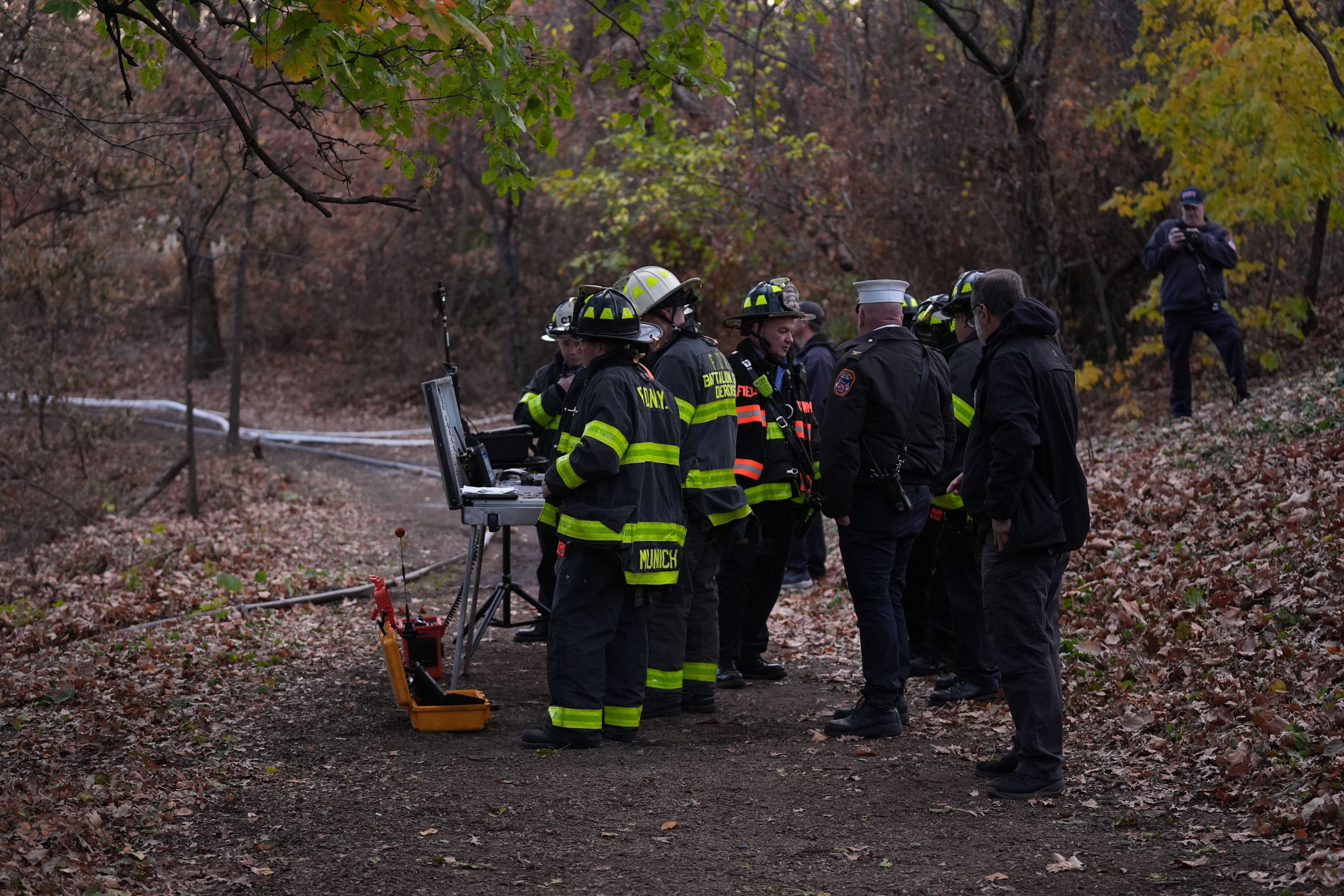 ABD felaketi yaşıyor: Ekipler saatlerdir mücadele ediyor - 2. Resim