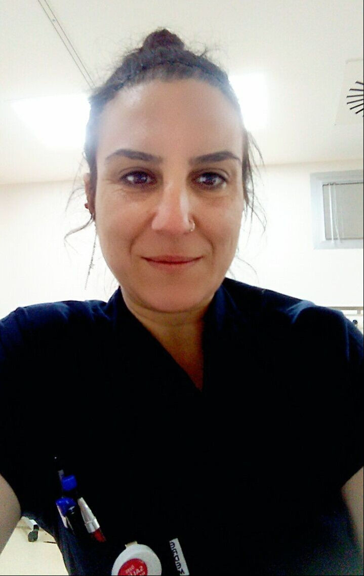 Ev alevlere teslim oldu, feci yangında genç hemşire hayatını kaybetti - 1. Resim