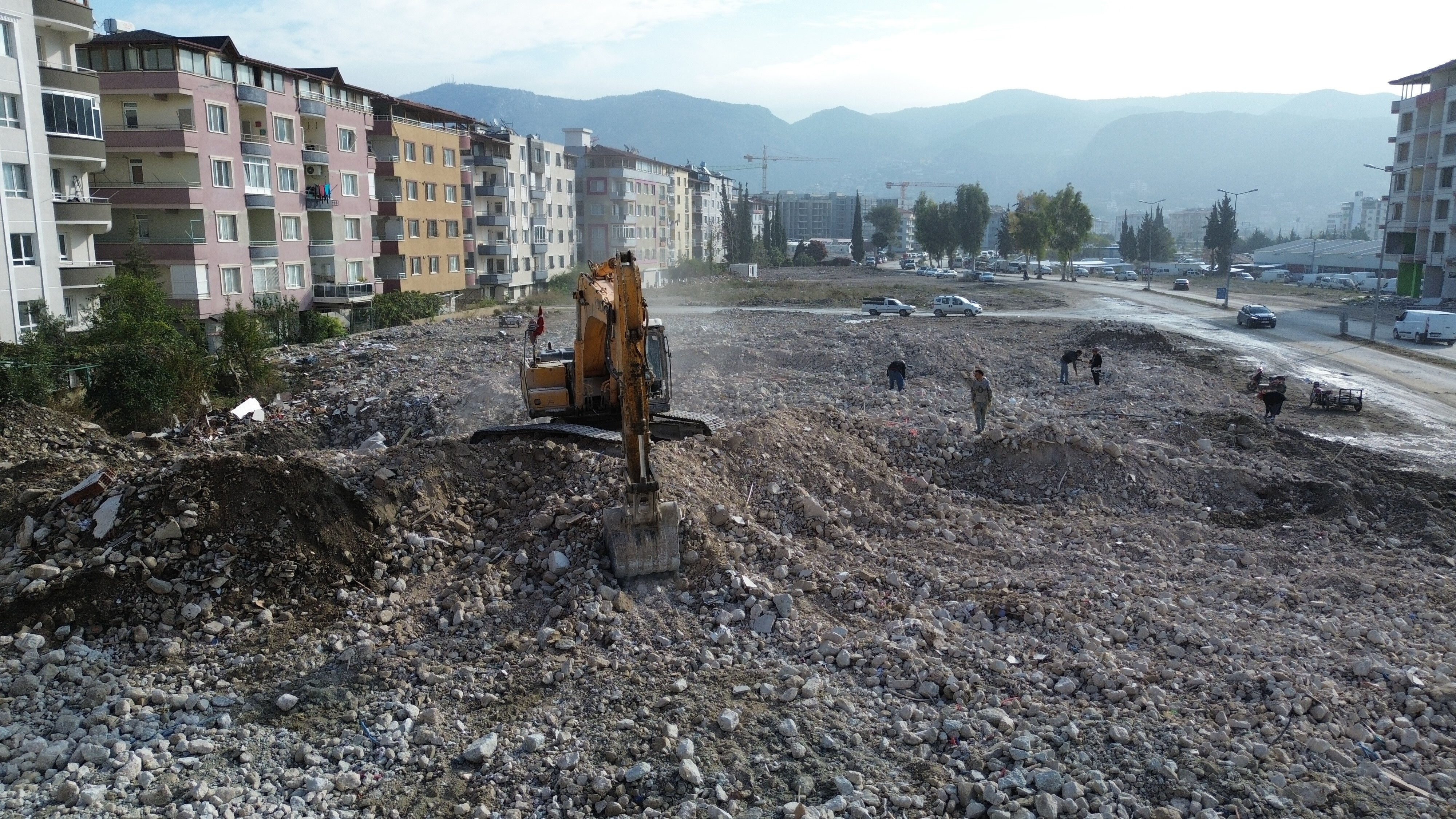 Kepçe operatörleri 100 bin lira maaş alıyor mu? Bizzat kendileri açıkladı Kepçe operatörleri 100 bin lira maaş alıyor mu? Bizzat kendileri açıkladı - 1. Resim