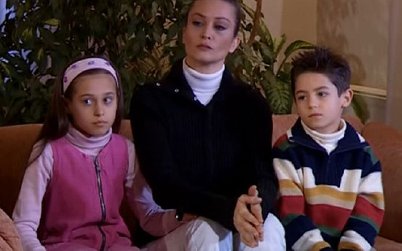 Kurtlar Vadisi’nin Selvi’si tesettüre girdi, hayatı değişti! İşte yeni mesleği… Kurtlar Vadisi’nin Selvi’si tesettüre girdi, hayatı değişti! İşte yeni mesleği… - 1. Resim