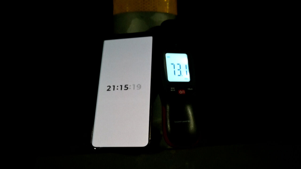 Kuzey Kore'den Güney Kore'ye 'gürültü' saldırısı! Çığlıklar, ürkütücü kahkahalar... Kuzey Kore'den Güney Kore'ye 'gürültü' saldırısı! Çığlıklar, ürkütücü kahkahalar... - 1. Resim