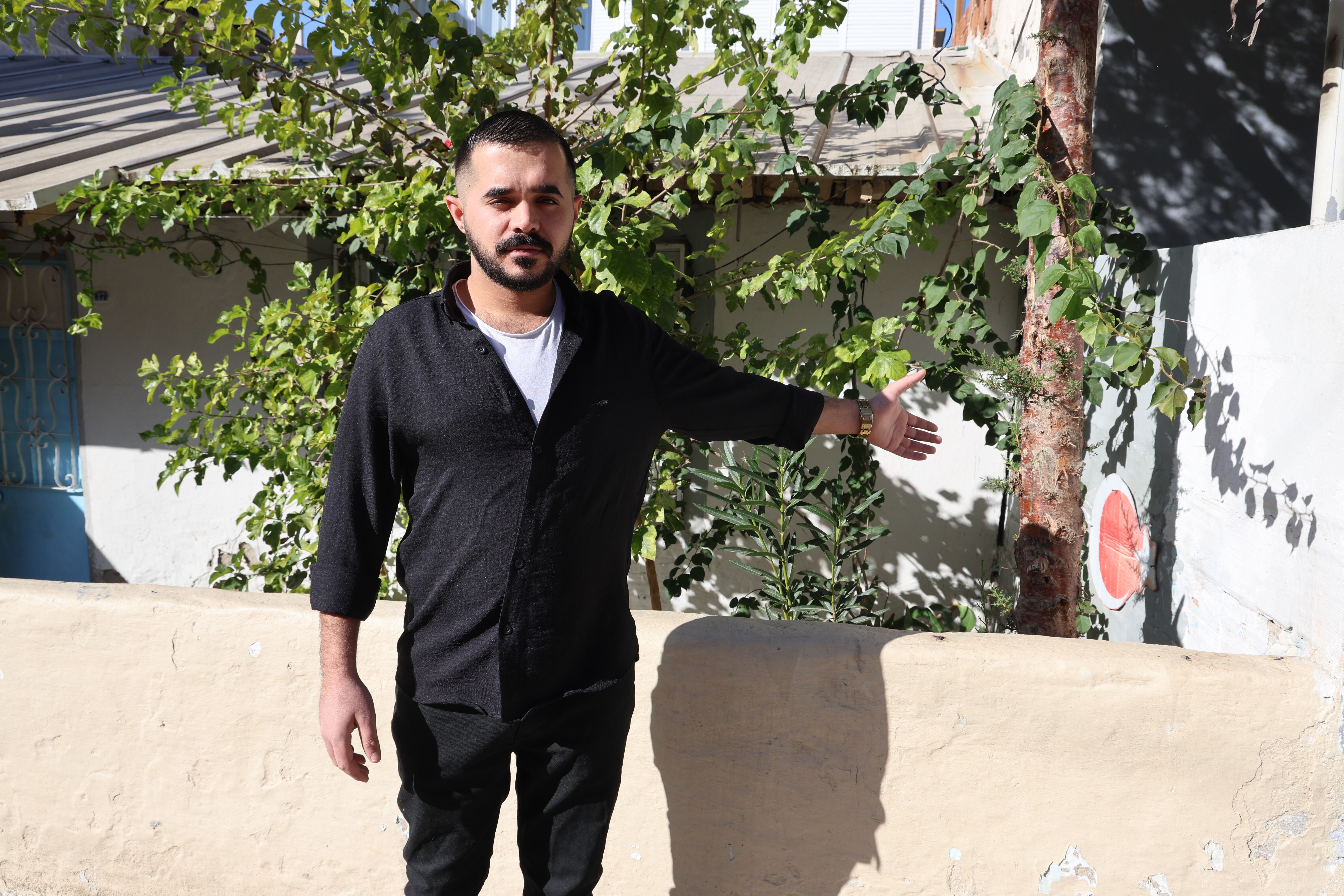 35 yıllık komşunun yaptığı akıllara durgunluk verdi! ''Biz onun elinde büyüdük, yazıklar olsun'' - 2. Resim