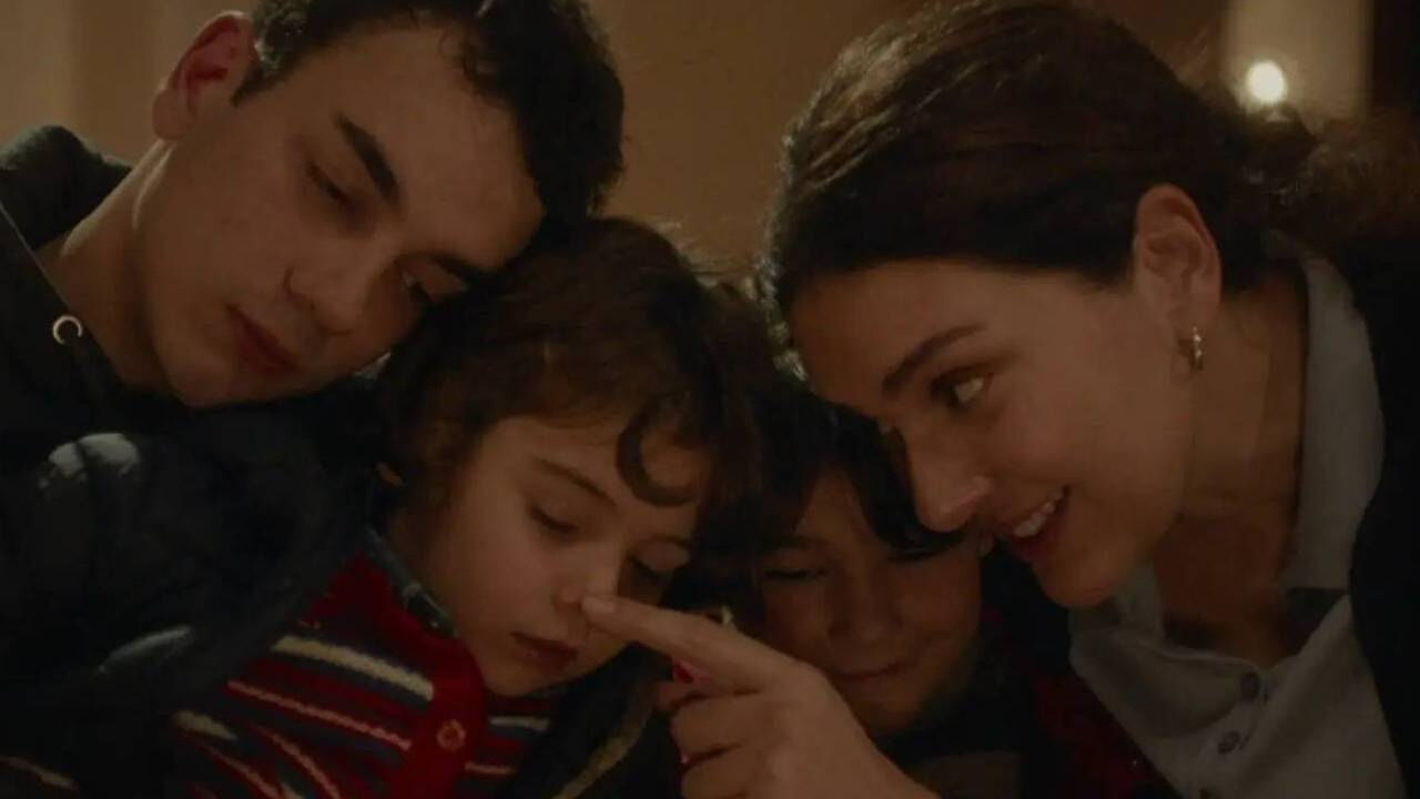 Annem Ankara'daki hikayeyi anlatan gizemli ses ortaya çıktı! Meğer ünlü oyuncuymuş - 1. Resim