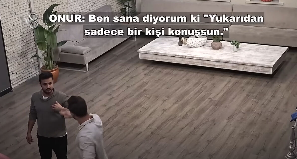 MasterChef’te Onur ve Semih kavgası! Birbirlerine girdiler, seyirci ikiye bölündü - 2. Resim