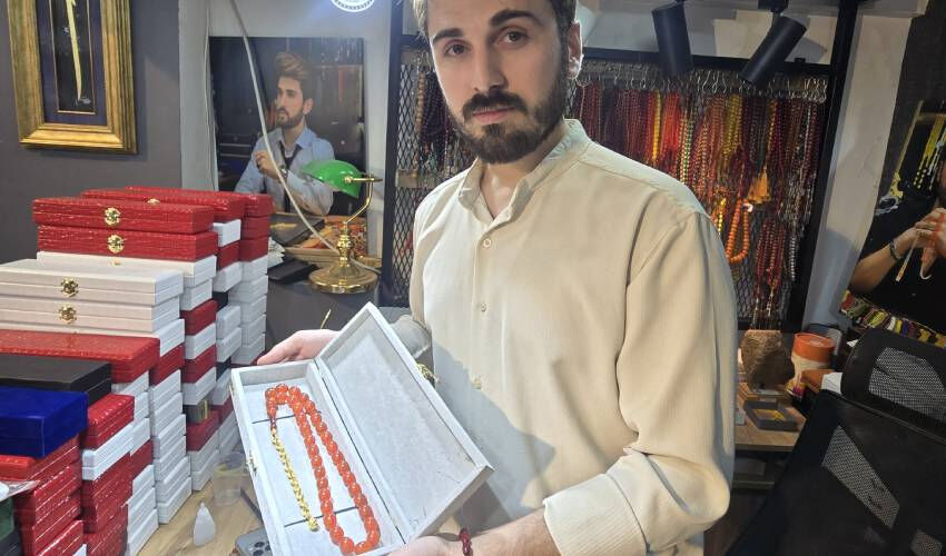 Osmanlı'dan kalma, tam 200 yıl &ouml;ncesine ait... Binlerce liraya alıcı buluyor, fiyatı dudak u&ccedil;uklatıyor - 3. Resim