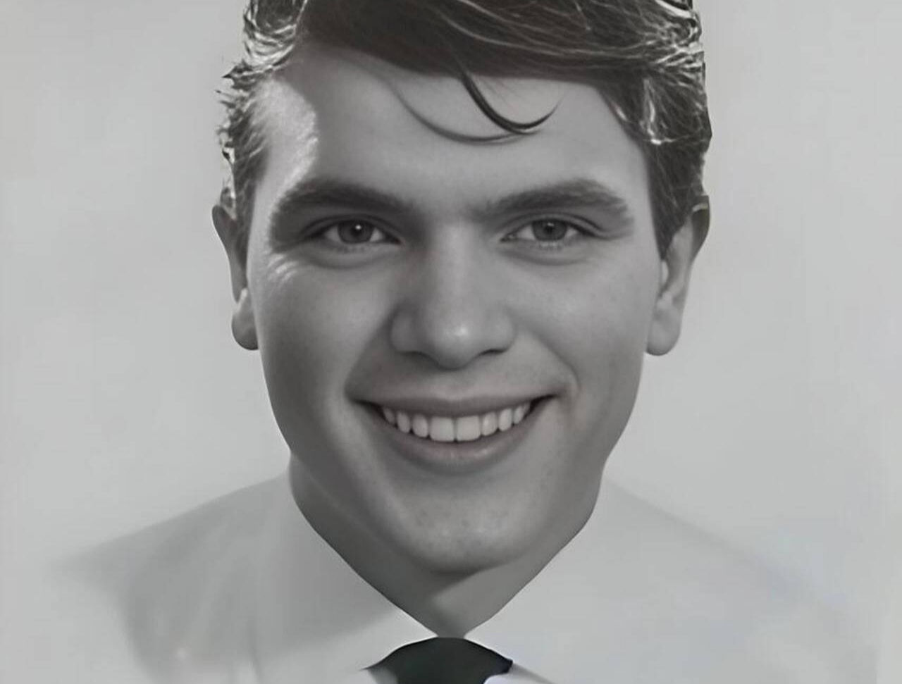 Yeşilçam'ın acı kaybı! Samim Meriç vefat etti, cenazeyle ilgili acı detay... Yeşilçam'ın acı kaybı! Samim Meriç vefat etti, cenazeyle ilgili acı detay... - 1. Resim