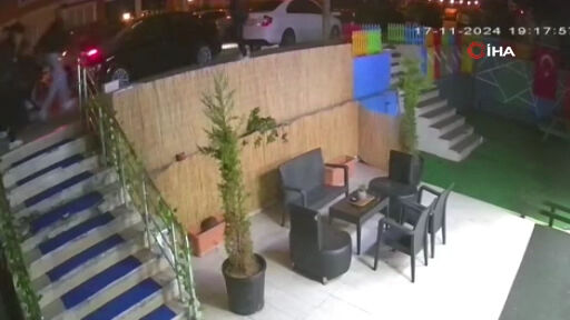 Beylikdüzü'nde akılalmaz olay! Kavgada 4 metrelik duvardan düştü - 2. Resim