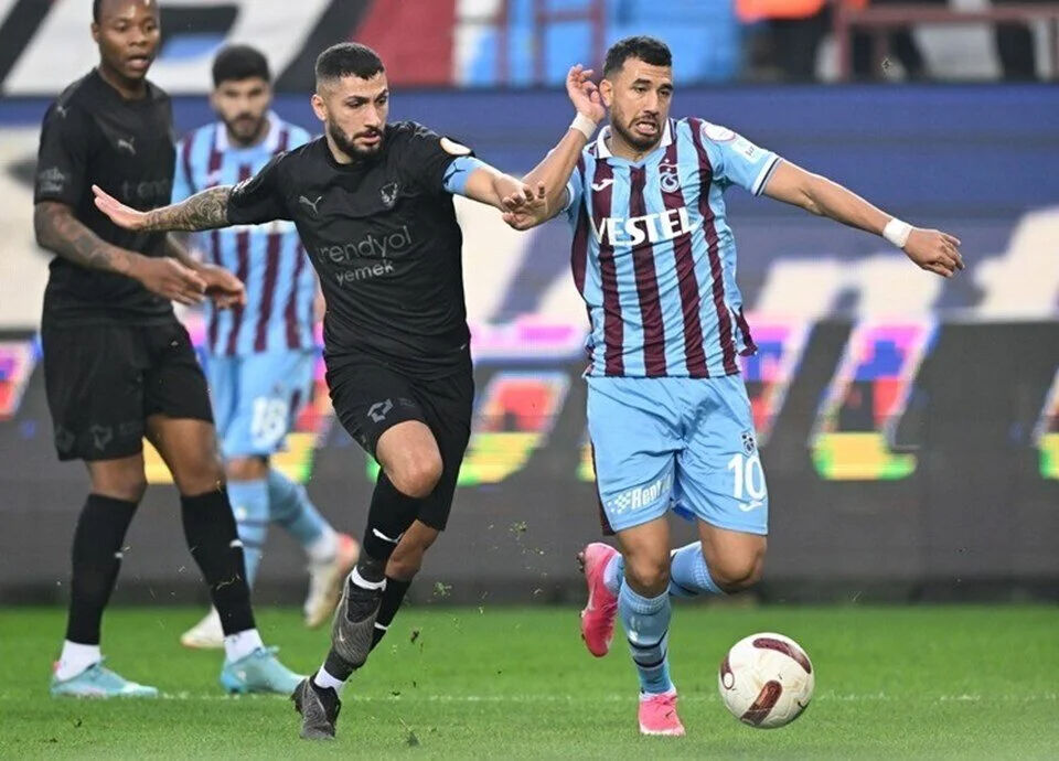 Karşılaşma yarın başlıyor! Adana Demirspor-Trabzonspor maçı hangi kanalda, saat kaçta? Karşılaşma yarın başlıyor! Adana Demirspor-Trabzonspor maçı hangi kanalda, saat kaçta? - 3. Resim