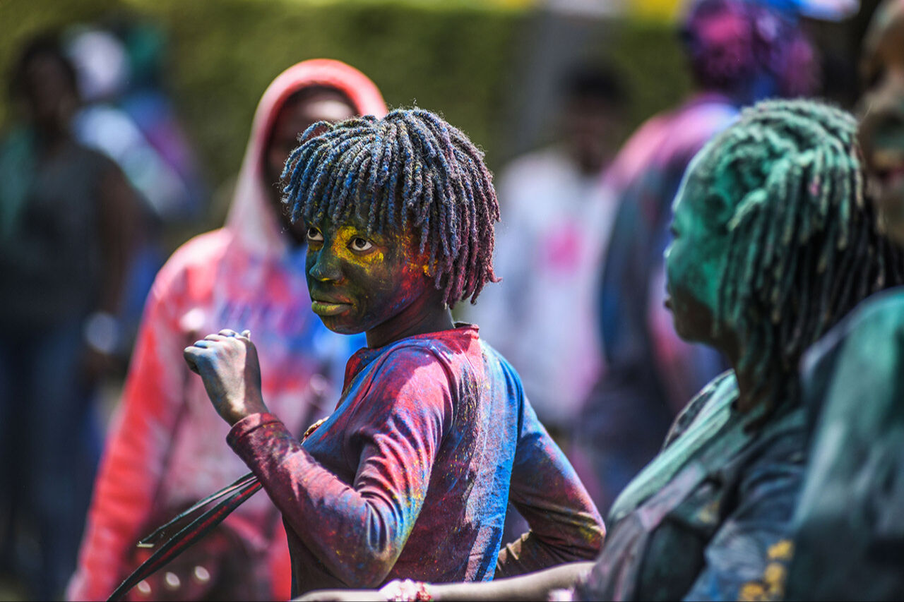 Görüntüler yürekleri sızlatmıştı! Kenya Renk Festivali sıkıntıları unutturdu Kenya Renk Festivali sıkıntıları unutturdu - 9. Resim