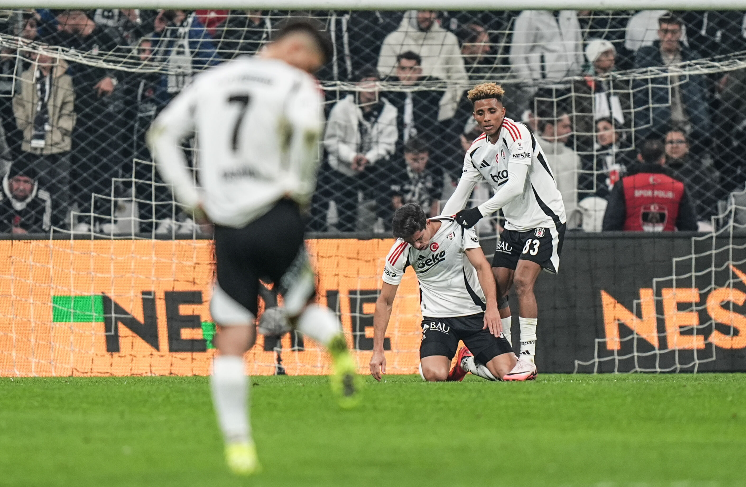 Beşiktaş'ın Göztepe hezimeti sonrası çarpıcı yorum!  Beşiktaş'ın Göztepe hezimeti sonrası çarpıcı yorum!