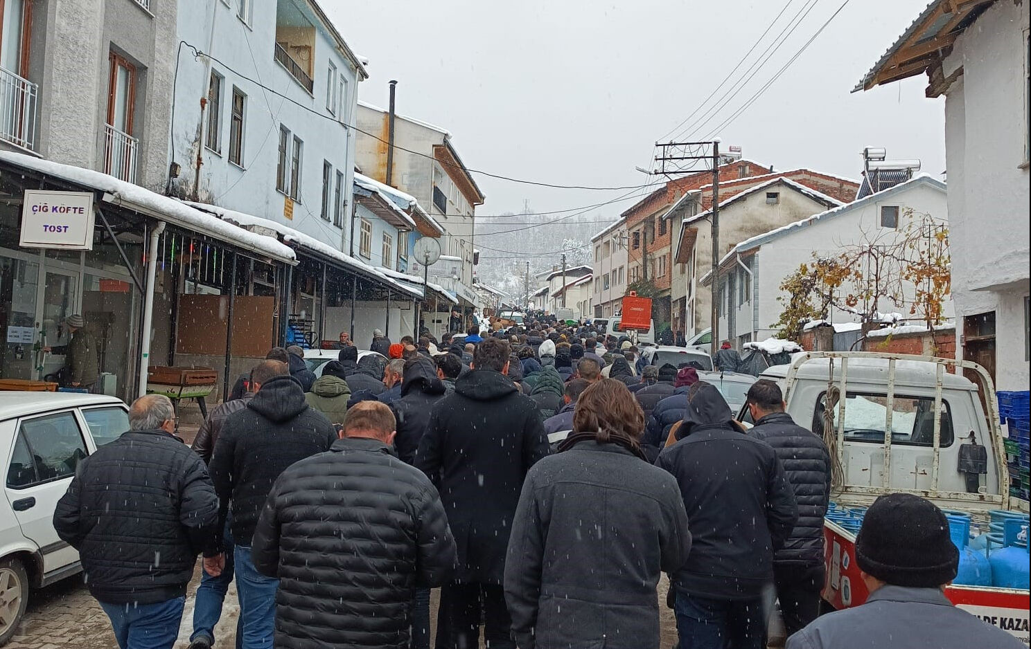 Bursa'da acı ölüm! Gencecik yaşta feci şekilde can verdi - 3. Resim