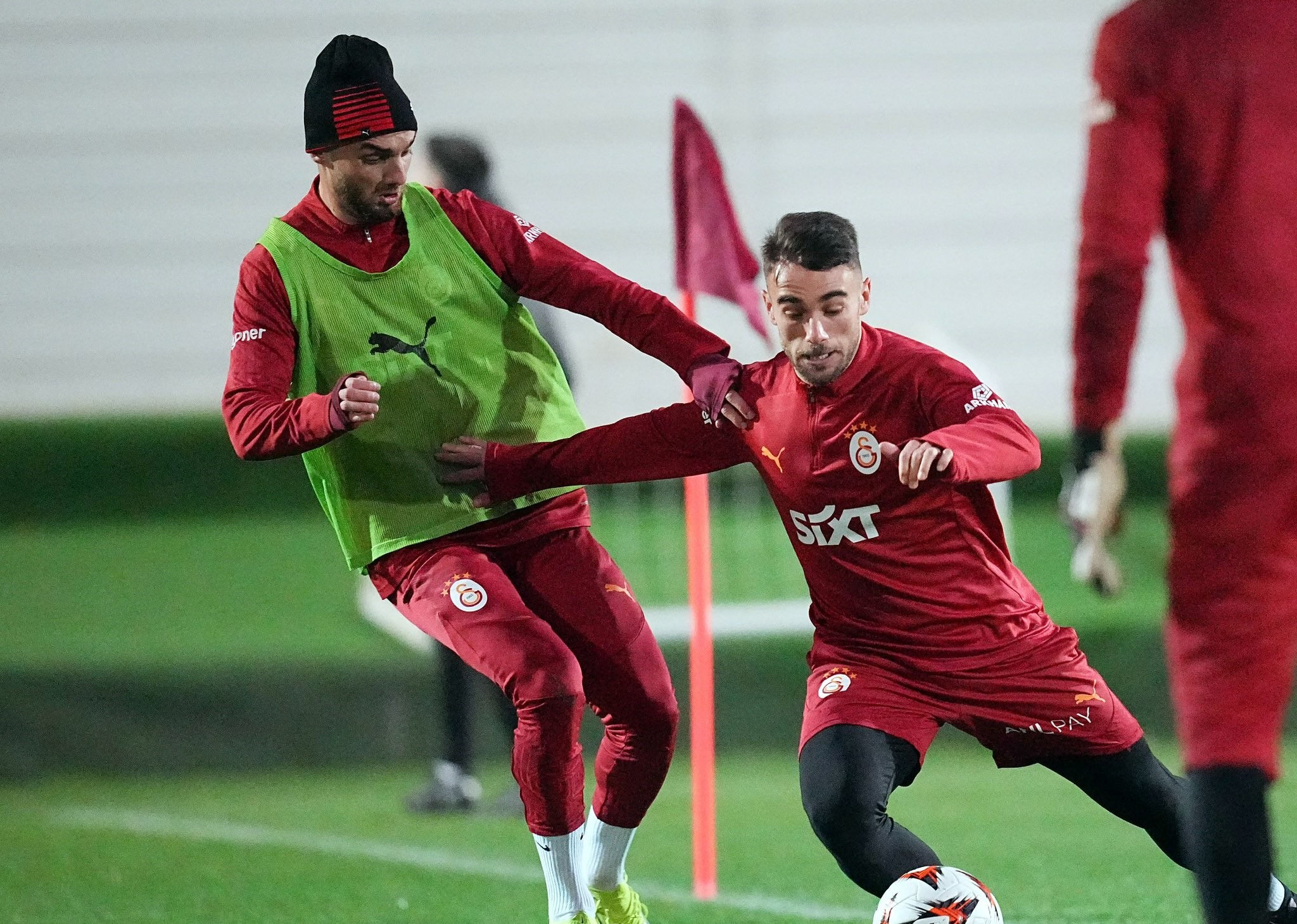 Galatasaray, AZ Alkmaar maçı hazırlıklarına başladı - 2. Resim