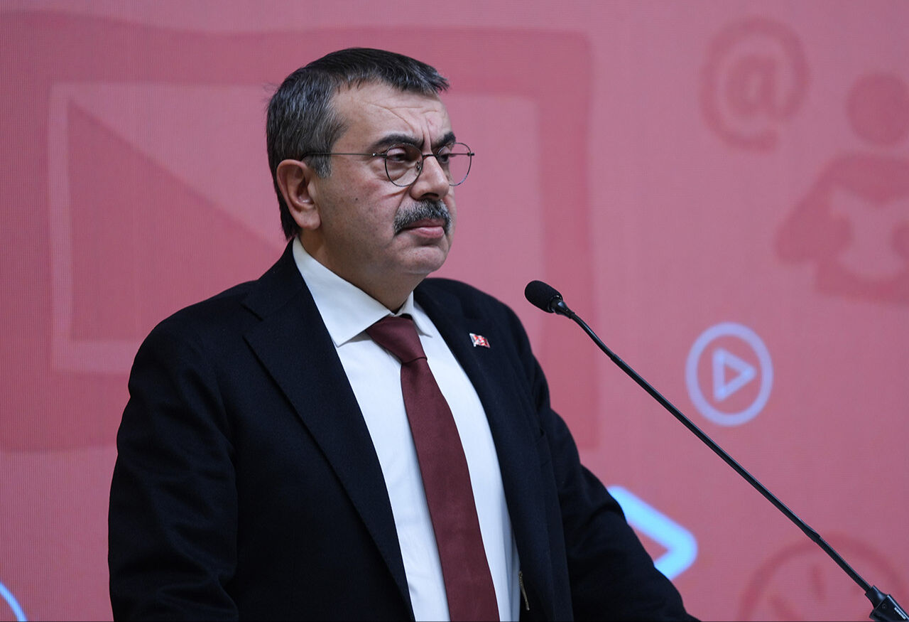 Milli Eğitim Bakanı Tekin Geleceğin Ekranı Zirvesi'nde RTÜK ve Netflix yetkililerine seslendi Milli Eğitim Bakanı Tekin Geleceğin Ekranı Zirvesi'nde RTÜK ve Netflix yetkililerine seslendi - 2. Resim