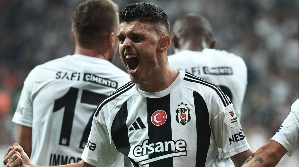 Beşiktaş maçını İtalyan hakem Sozza yönetecek! Beşiktaş-Tel Aviv maçı ne zaman, hangi kanalda, kaçta? - 4. Resim