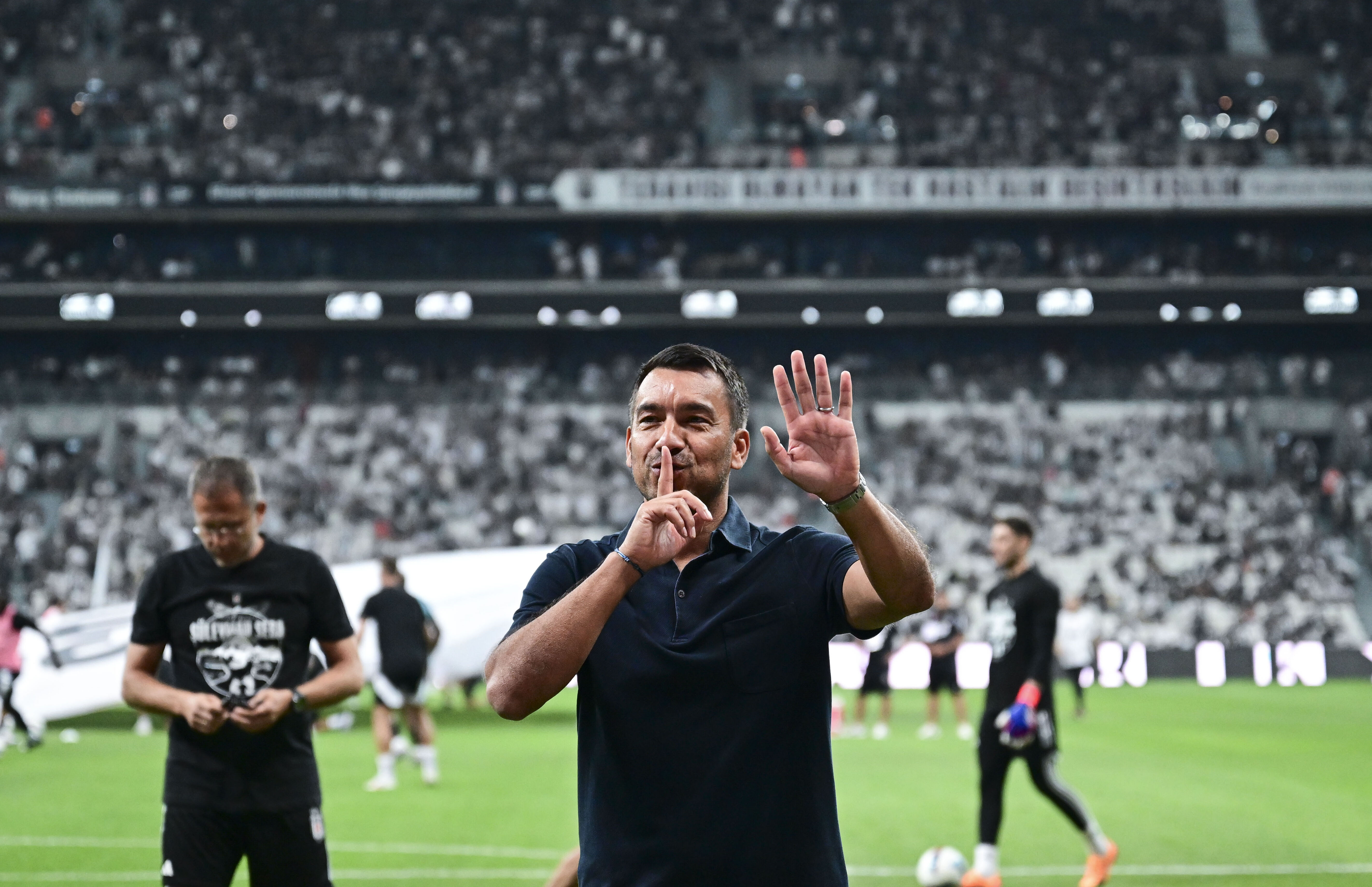 Fenerbahçe derbisi öncesi Giovanni van Bronckhorst için karar verildi! Yollar ayrılacak mı? - 4. Resim