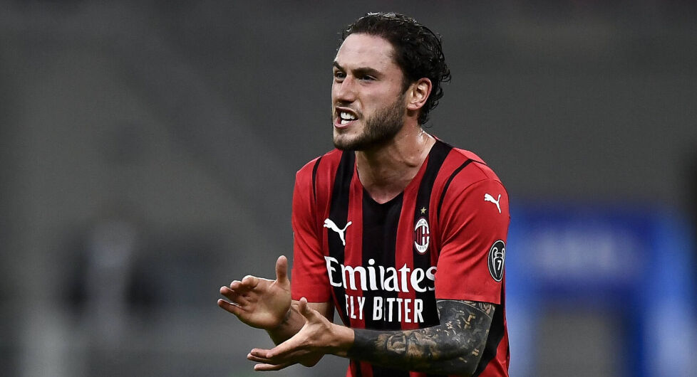 Galatasaray'da Elias Jelert gidiyor Davide Calabria geliyor - 6. Resim