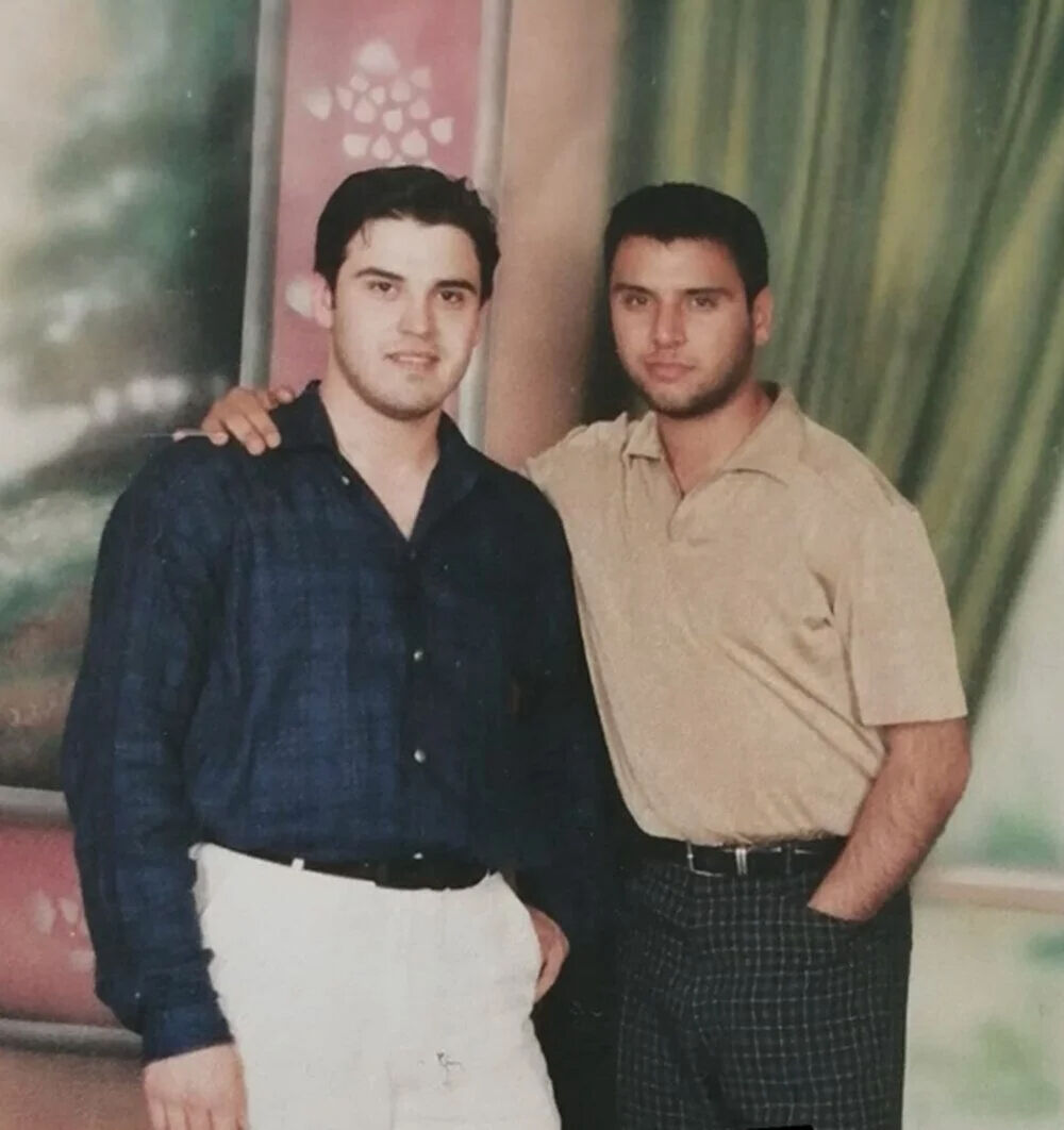 Ünlü isimlerden nostaljik paylaşımlar! Çocukluk fotoğraflarını görenler inanamadı! Değişimleri şaşırttı Ünlü isimlerden nostaljik paylaşımlar! Çocukluk fotoğraflarını görenler inanamadı! Değişimleri şaşırttı - 2. Resim