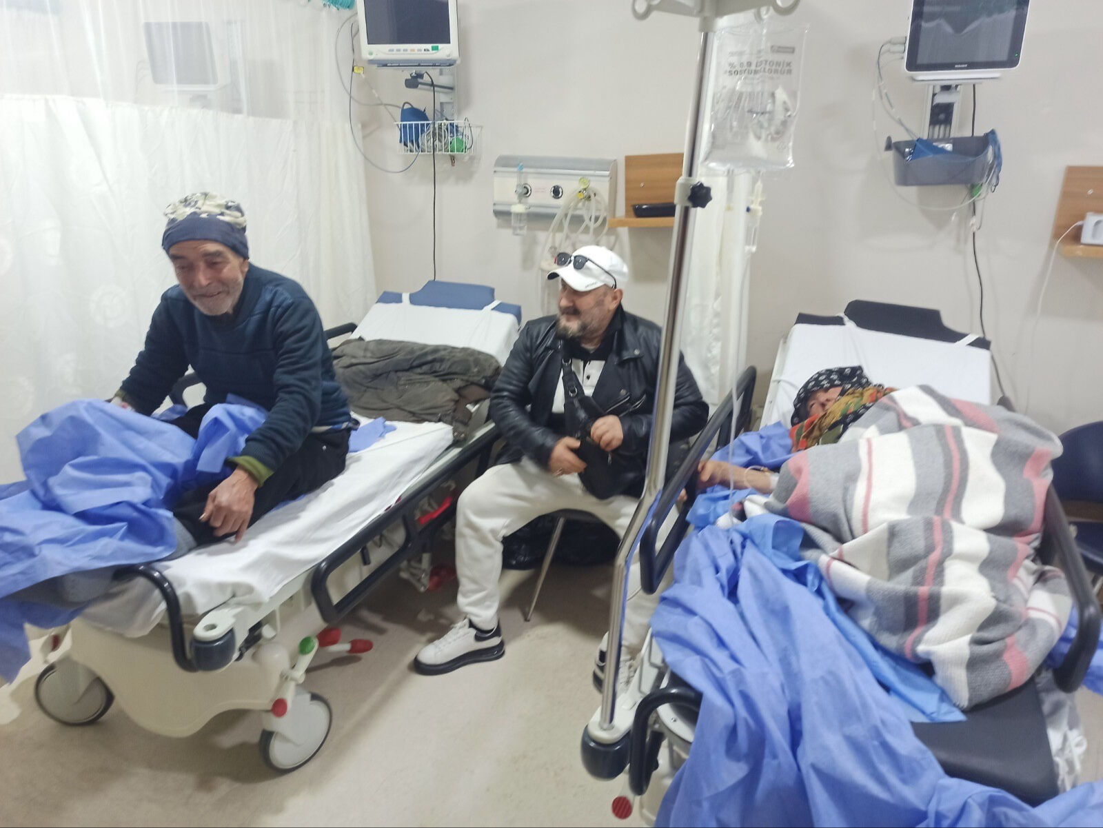 Yılın ilk karda kaybolanları! Konya'da yaylada mahsur kalan yaşlı çift kuzularını bırakmadı - 1. Resim