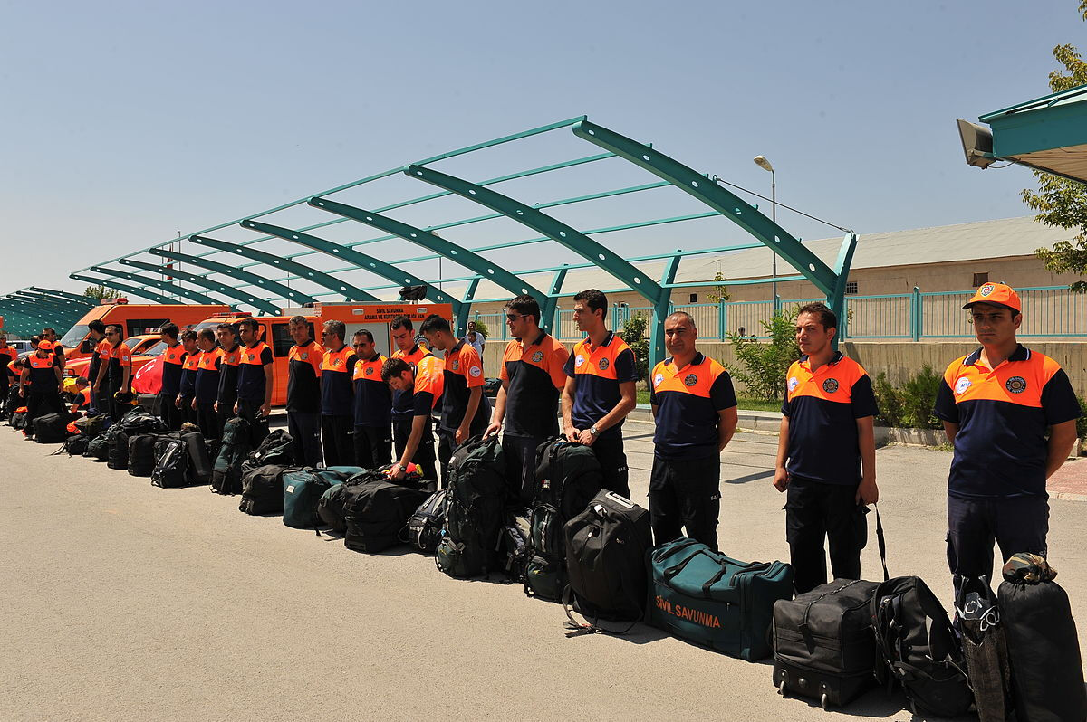 AFAD 1000 personel alımı başvuru tarihi ne zaman, başvuru şartları neler? Arama ve kurtarma teknikerleri alınacak! AFAD 1000 personel alımı başvuru tarihi ne zaman, başvuru şartları neler? Arama ve kurtarma teknikerleri alınacak! - 1. Resim