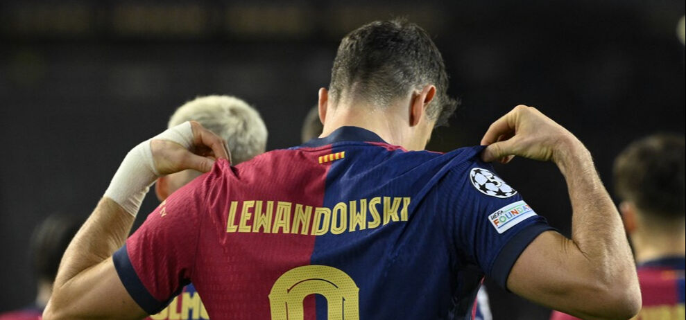 Barcelona'nın yıldızı Lewandowski Şampiyonlar Ligi tarihine geçti - 1. Resim