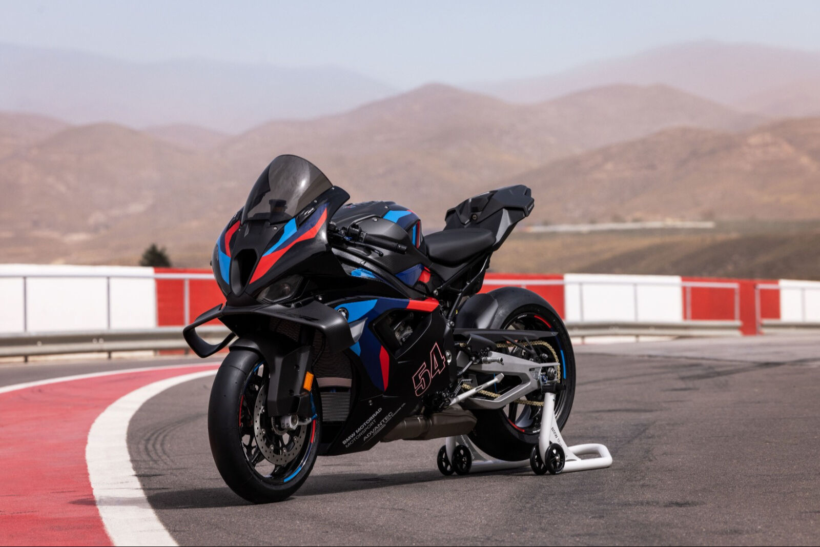 BMW yeni hız canavarları Superbike ve Hyper Naked modellerini tanıttı - 3. Resim