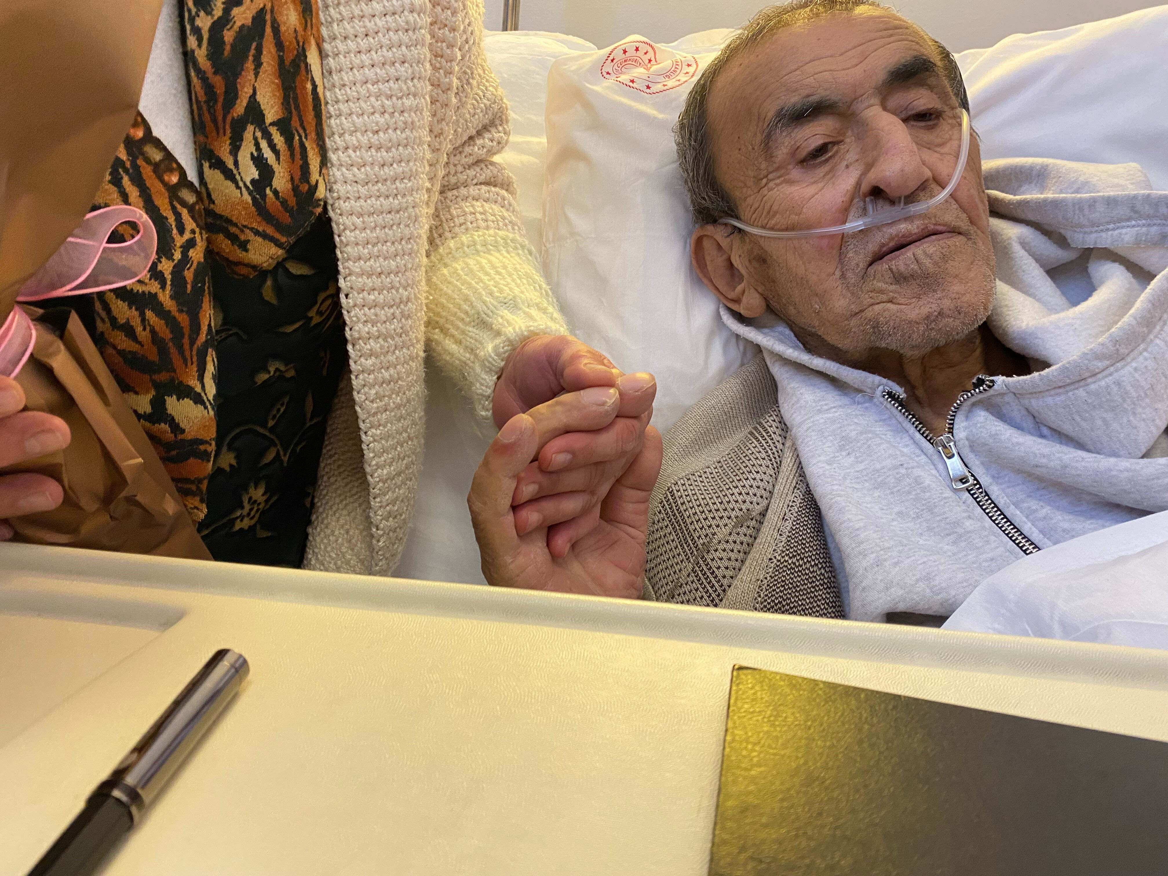 Filmleri aratmayan olay! Hastanede kıyılan ikinci nikaha gelin damga vurdu! Akıllara aynı soru geldi - 1. Resim