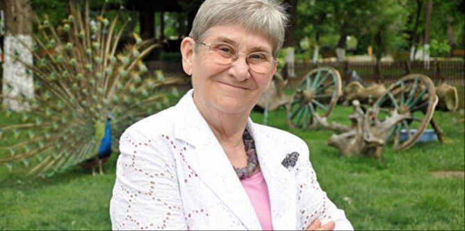 Hiç aşı olmadığını itiraf etti! Canan Karatay kaç yaşında, hangi hastanede görev yapıyor? - 4. Resim