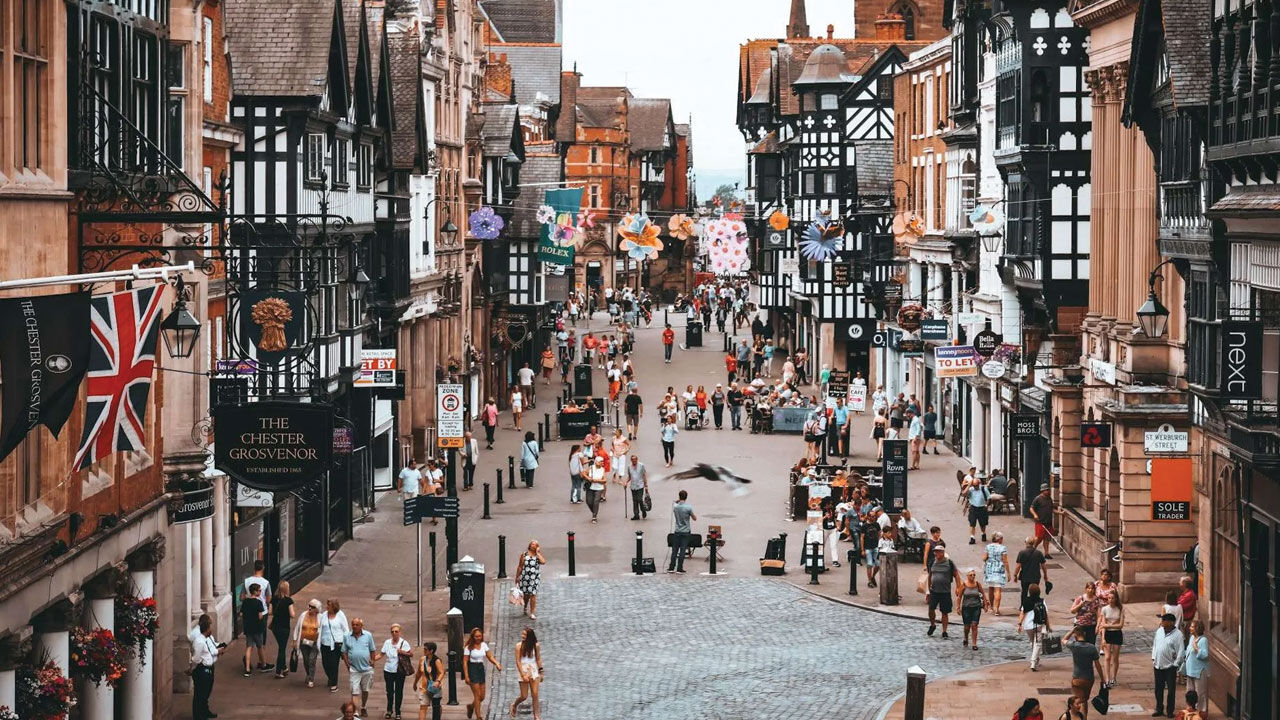 İngiltere'de bir kadın 3 yaşındaki çocuğunu çekmeceye kilitledi! Cezası belli oldu - 3. Resim